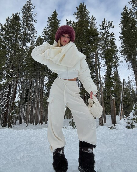 Main Act Corset Puffer - Ivory/Ivory | Alo Yoga (US)