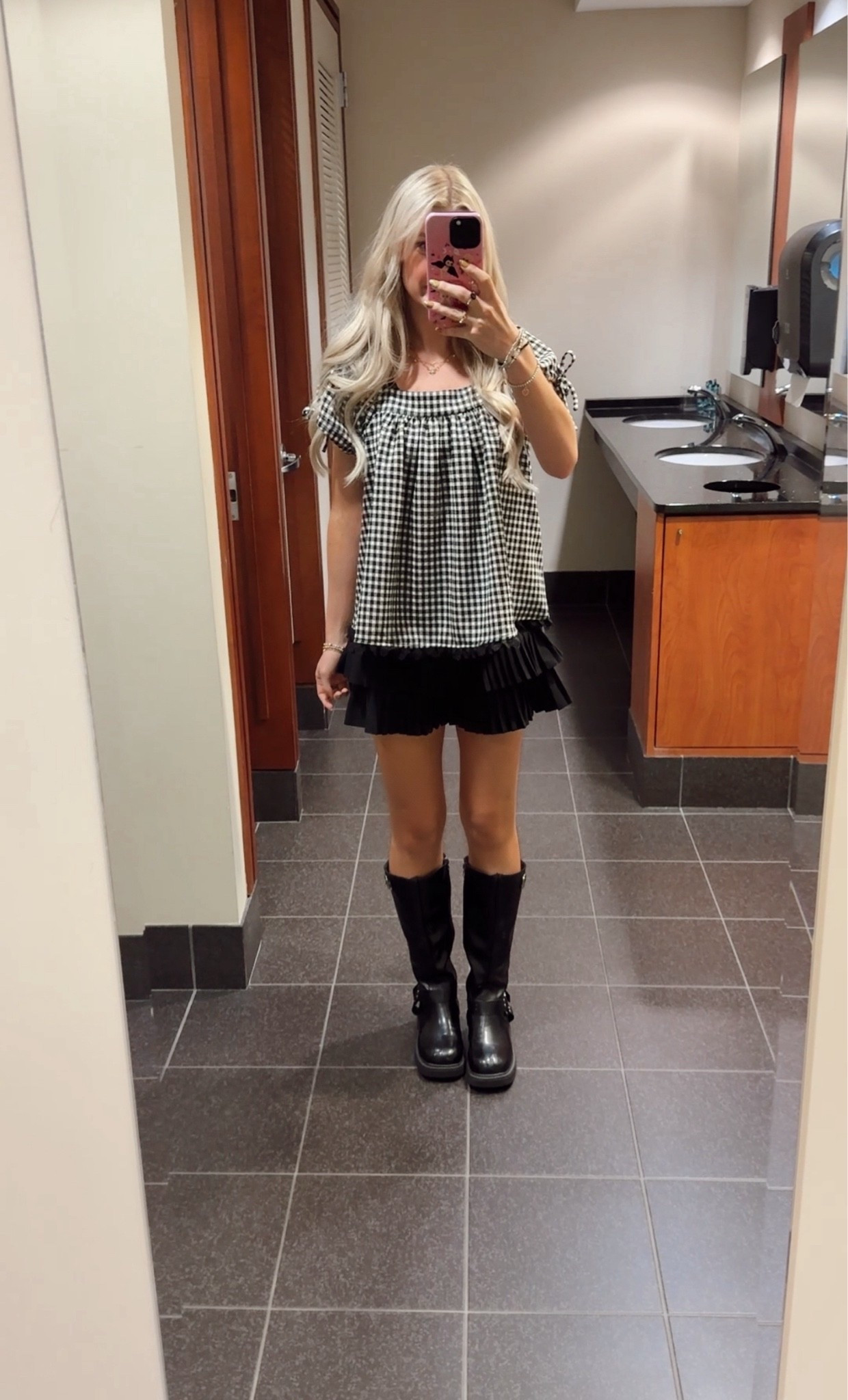 Obsessed with this top

#LTKSaleAlert #LTKSeasonal #LTKootd