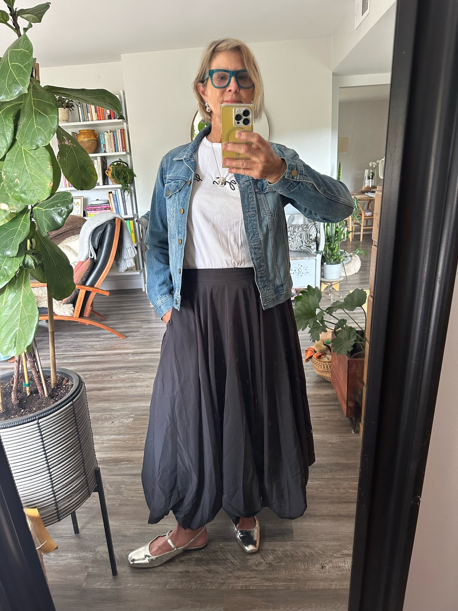 OOTD! Earrings and jacket on sale!

#LTKFallSale #LTKSeasonal #LTKOver40