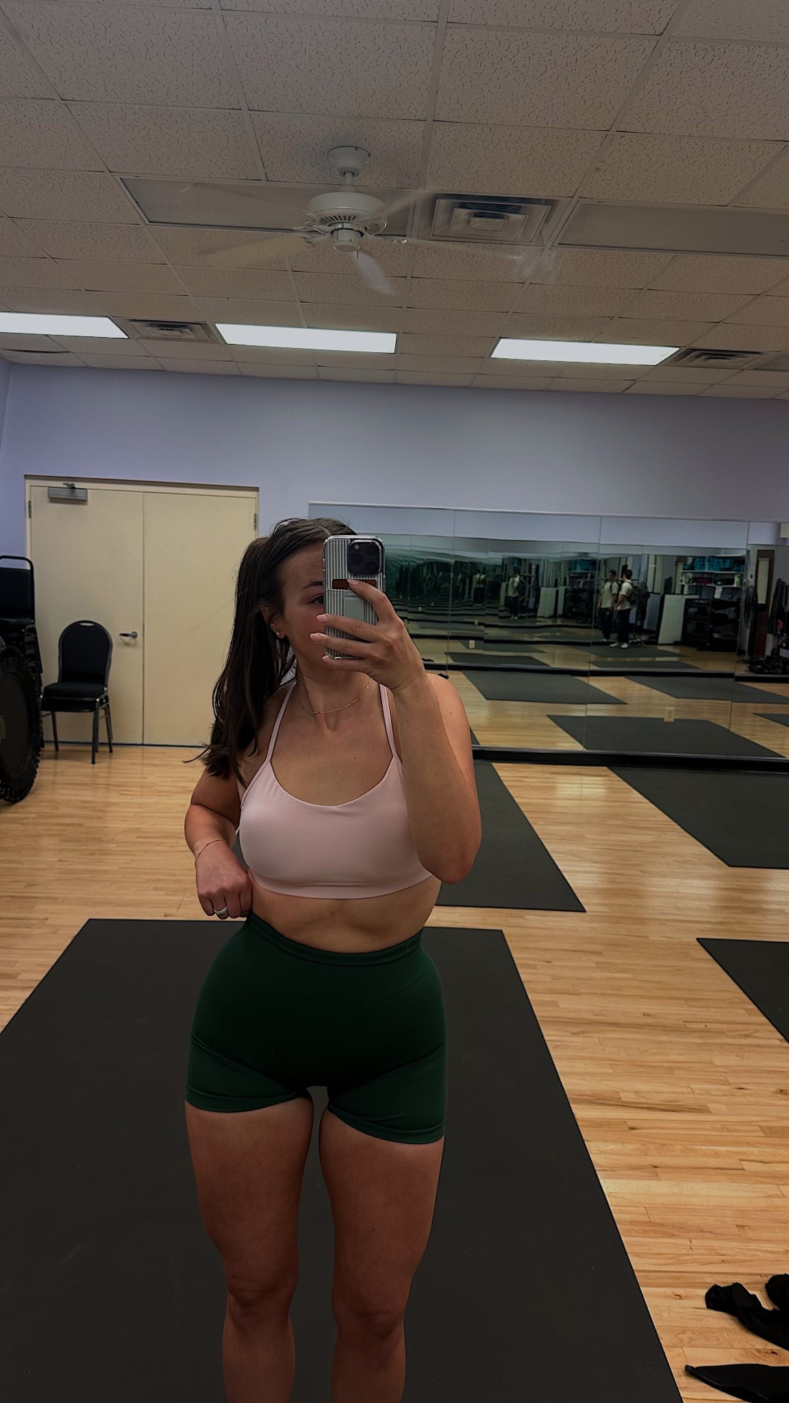 Small shorts / medium top