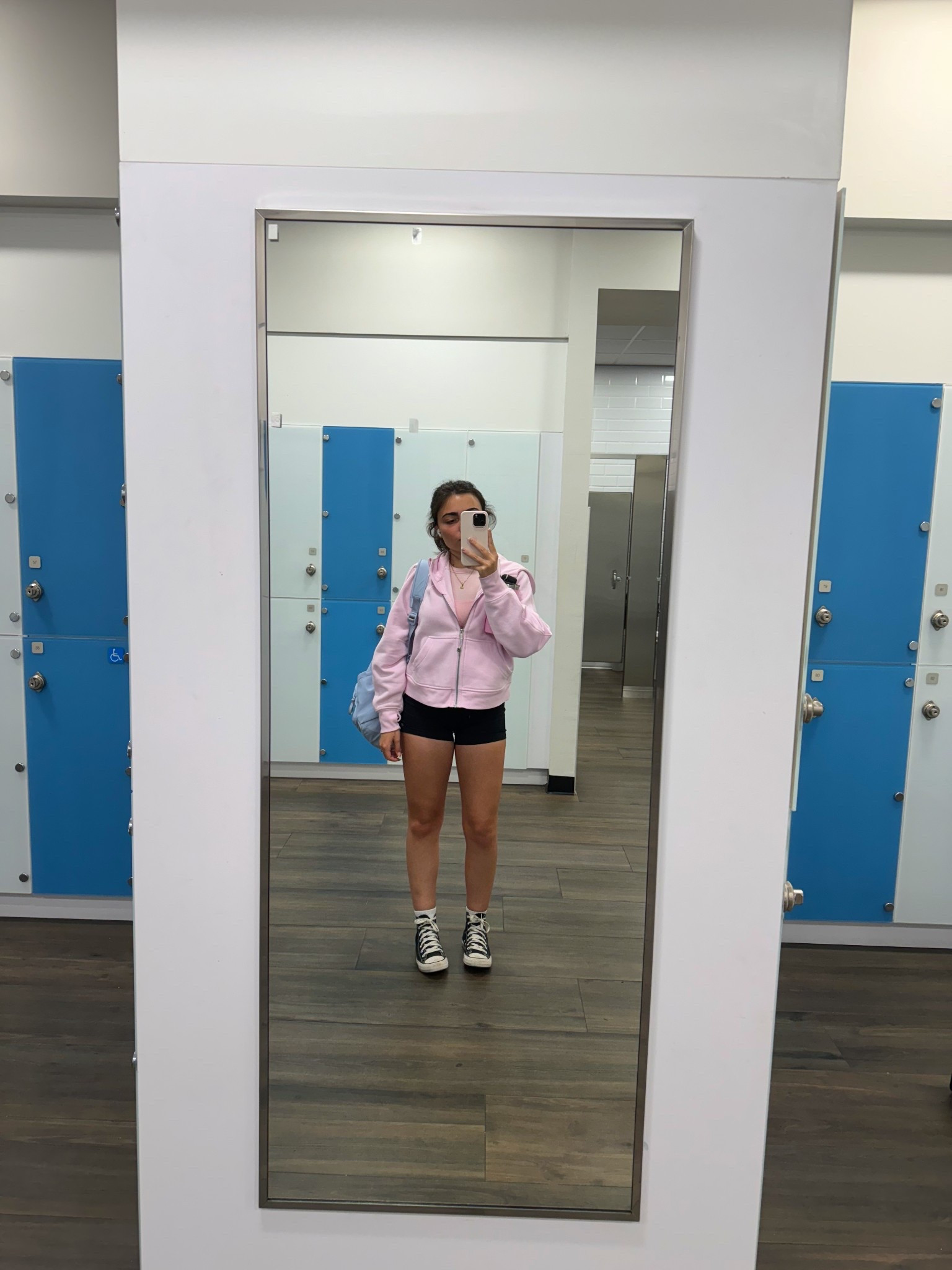 listed the same jacket i’m wearing but in a different color because they don’t sell the one im wearing anymore :( same with the bag, it’s a baby blue color but only have red and green on the site  

#LTKStyleTip #LTKActive #LTKItBag