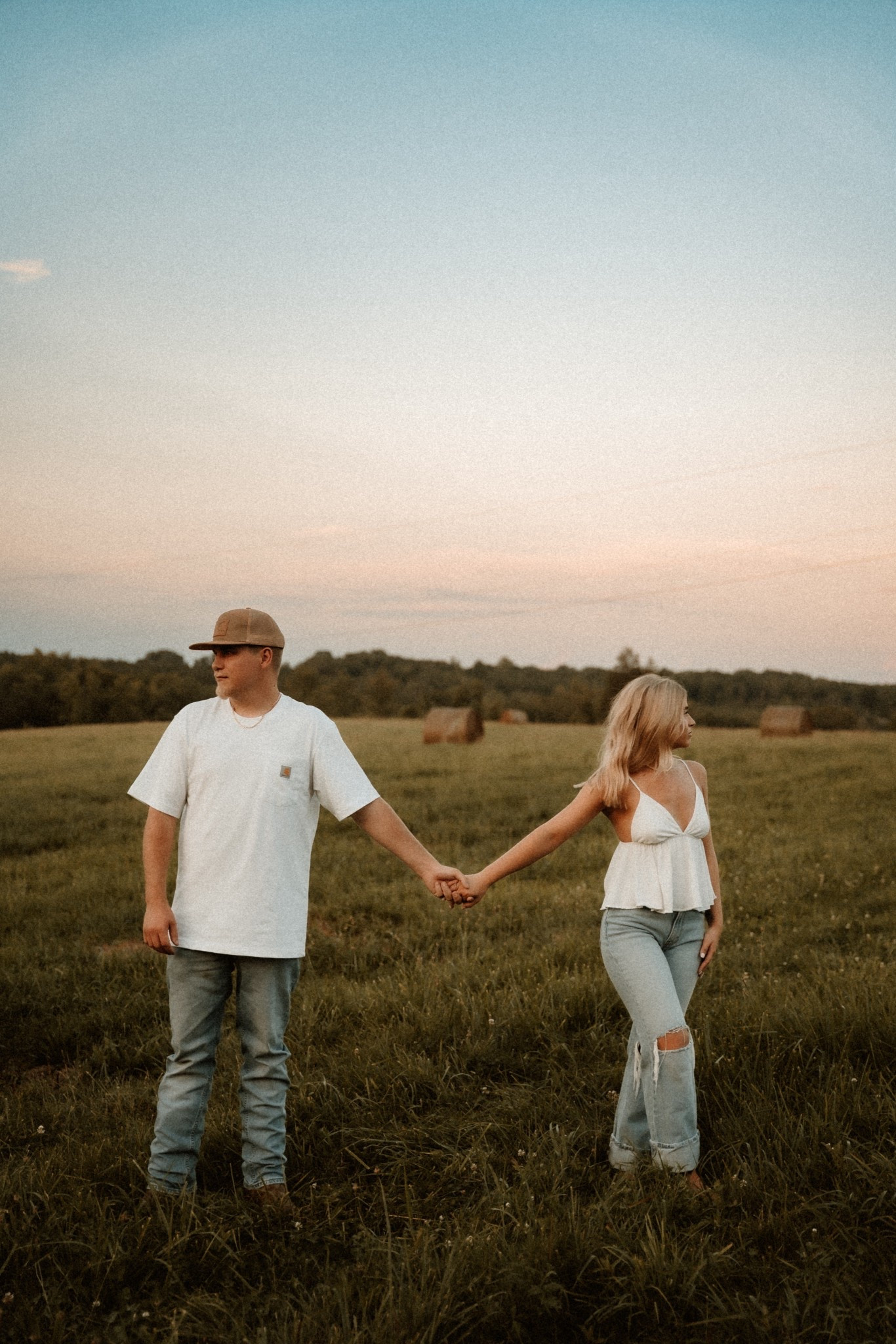 My sweet fiancé and i’s engagement picture outfits 🤍

#LTKFindsUnder50 #LTKFindsUnder100 #LTKSaleAlert