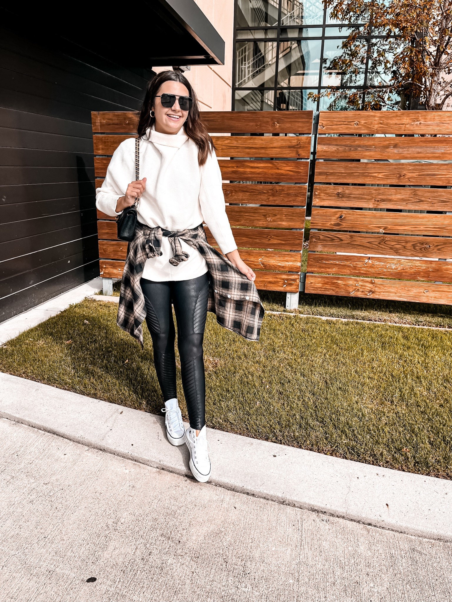 Fall style! Loving this oversized sweater with my spanx faux leather leggings! 

#LTKStyleTip #LTKSeasonal #LTKMidsize