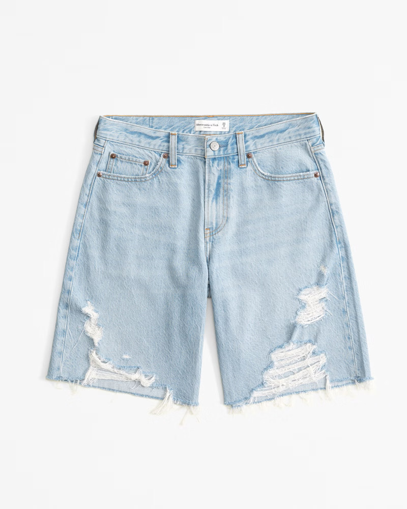 Abercrombie & Fitch Women's Low Rise Ultra Loose Short in Light Destroy - Size 36 | Abercrombie & Fitch (US)