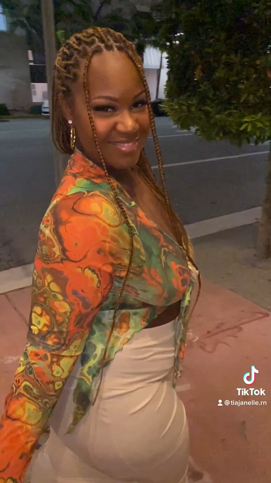 Items are sold out but I have linked similar items 

#LTKcurves #LTKstyletip #LTKFind