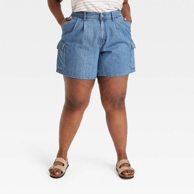 Women's High-Rise Denim Cargo Shorts - Universal Thread™ Medium Wash 28 | Target