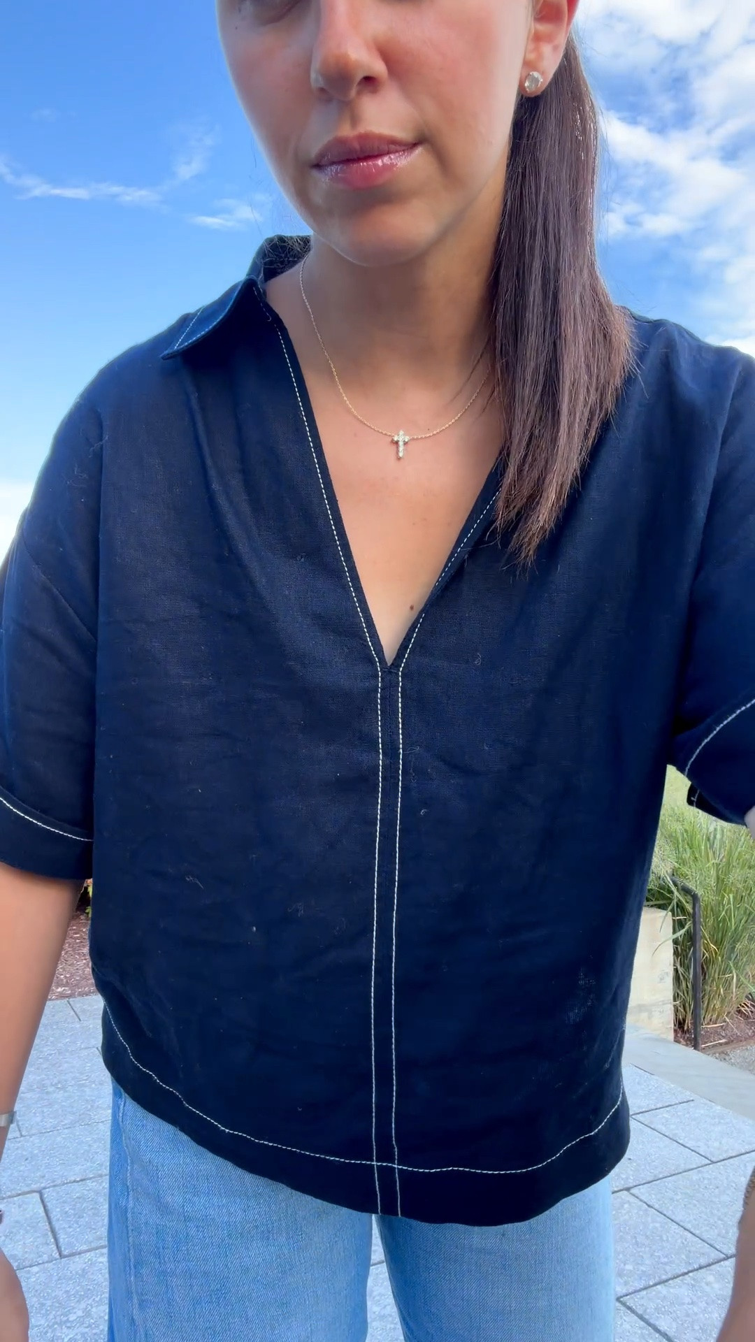 This Zara top feels so different and luxe for everyday wear!! 

Top: small 
Bottoms: 27

Dressupbuttercup.com #dressupbuttercup #dederaad

#LTKgrwm #LTKmomlife #LTKSeasonal