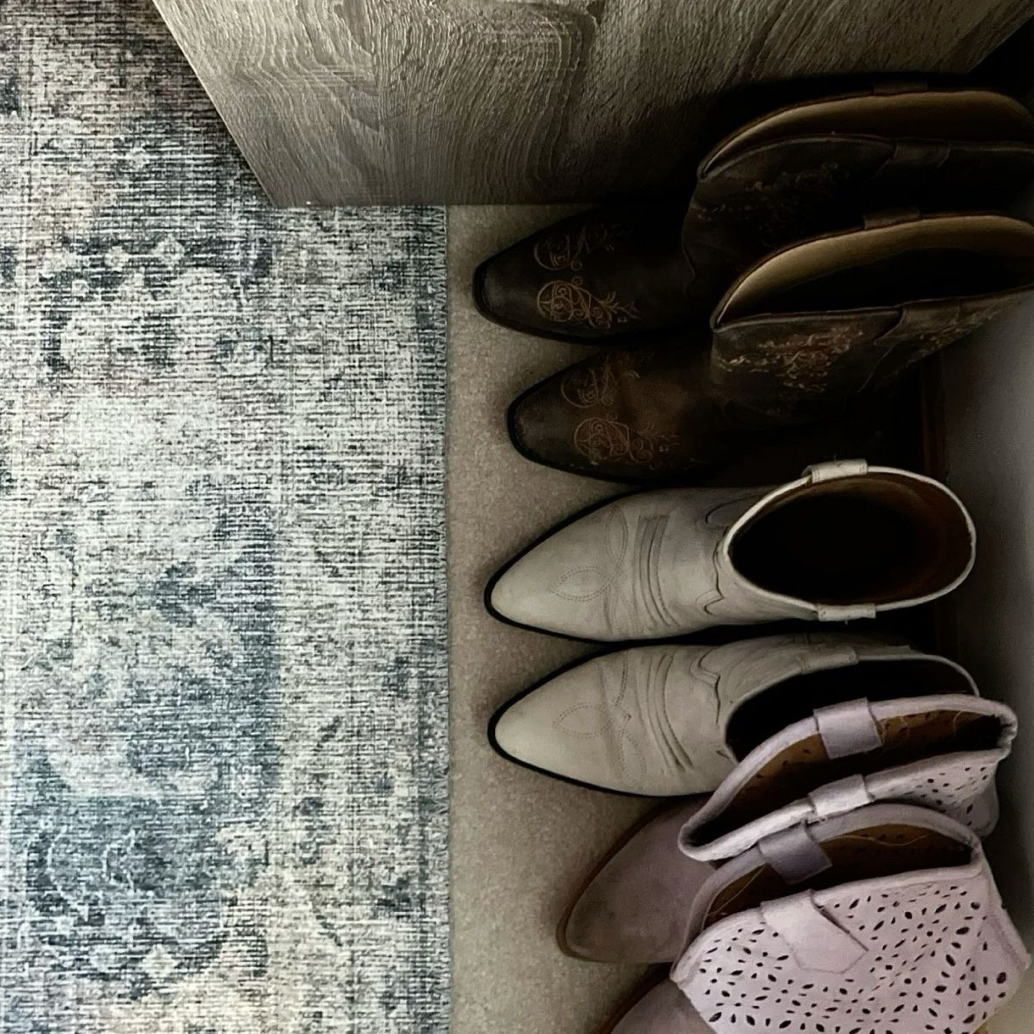 Favorite rug🤍

#LTKStyleTip #LTKHome #LTKGiftGuide