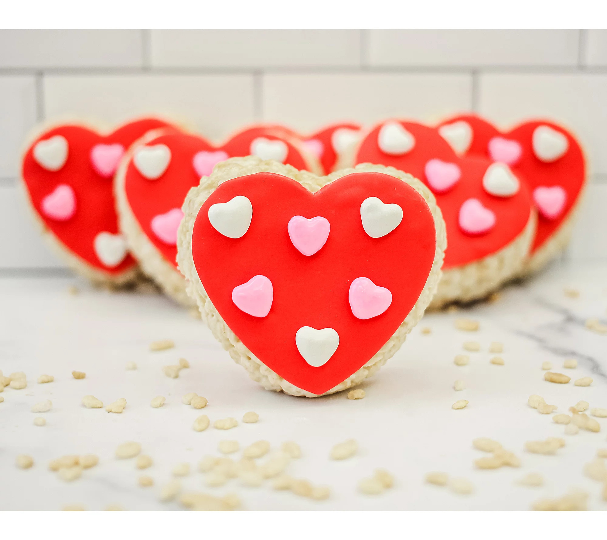 Creative Crispies 6-Piece Valentine's Day Cand Heart Treats | QVC