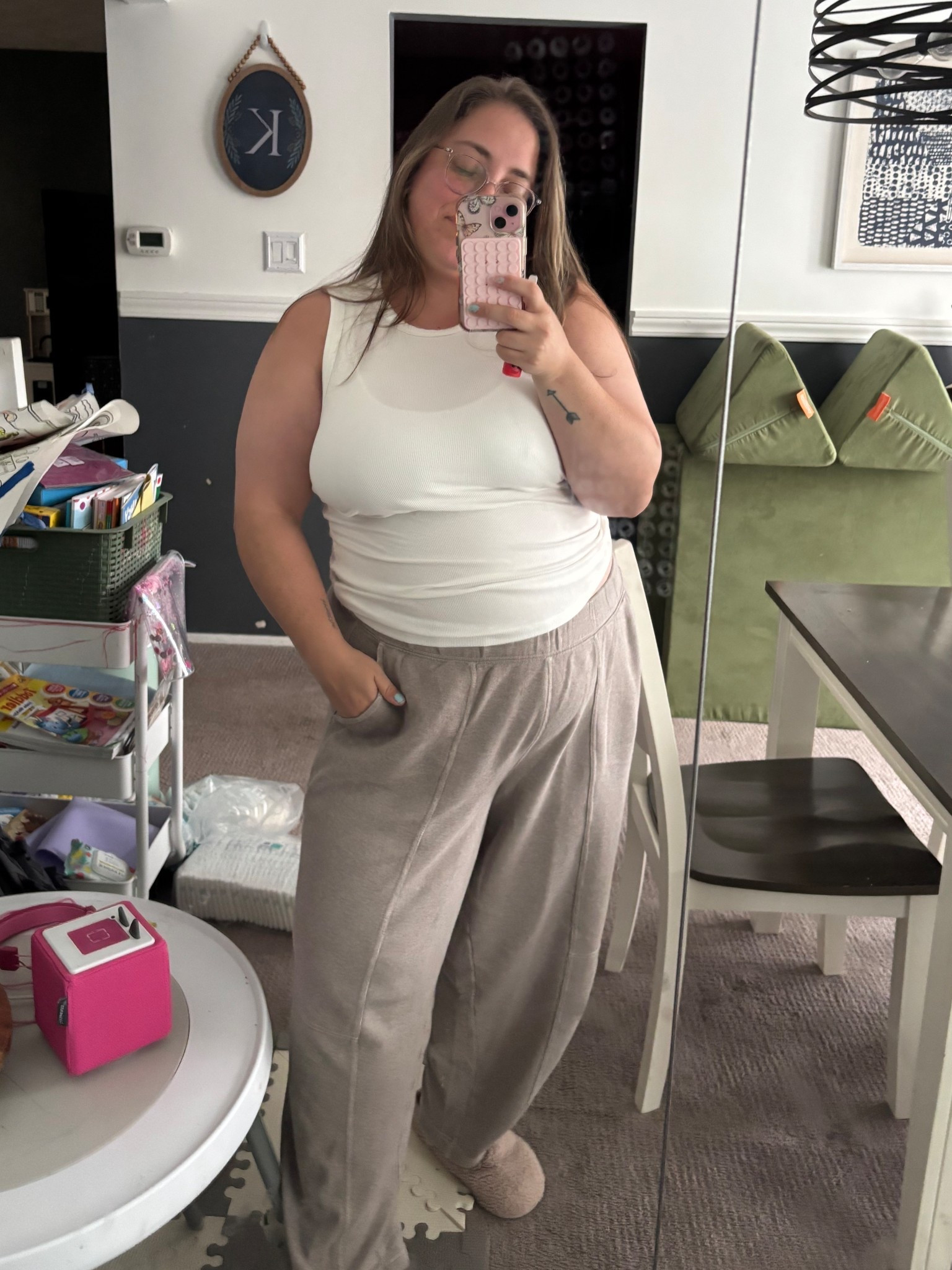 Perfect travel car roadtrip comfy vibes. Sweatpants from aerie and tank from Amazon 

#LTKPlusSize #LTKMidsize #LTKTravel