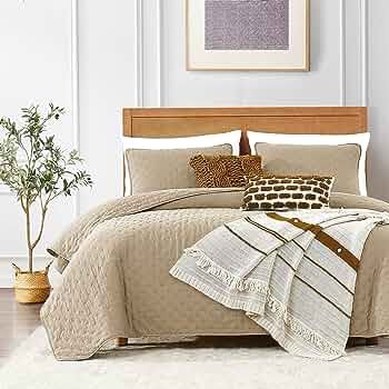 Beige King Size Quilt Bedding Sets with Pillow Shams, Lightweight Soft Bedspread Coverlet, Quilte... | Amazon (US)