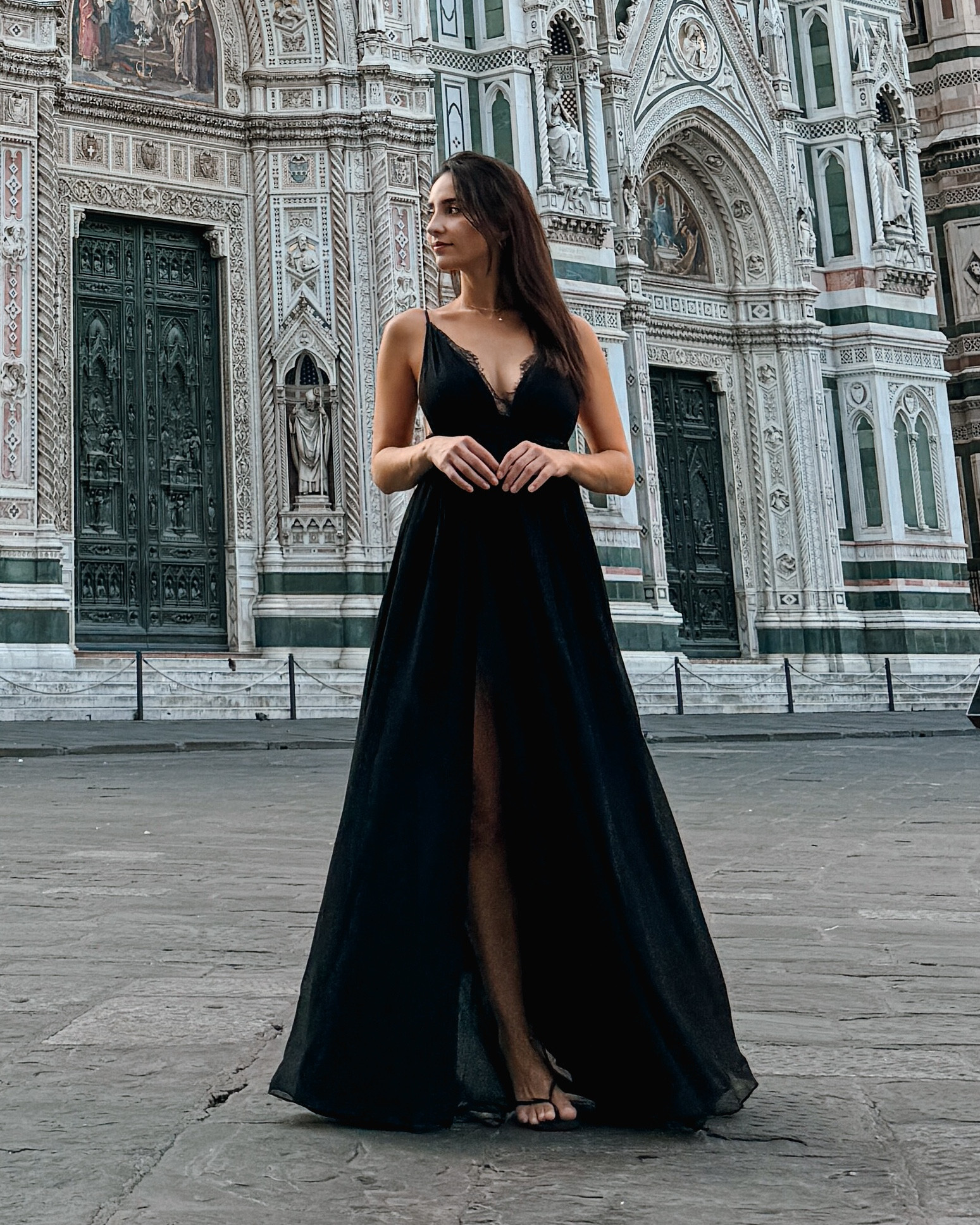 This dress is so flowy and instagramable. I love it! 

#LTKStyleTip