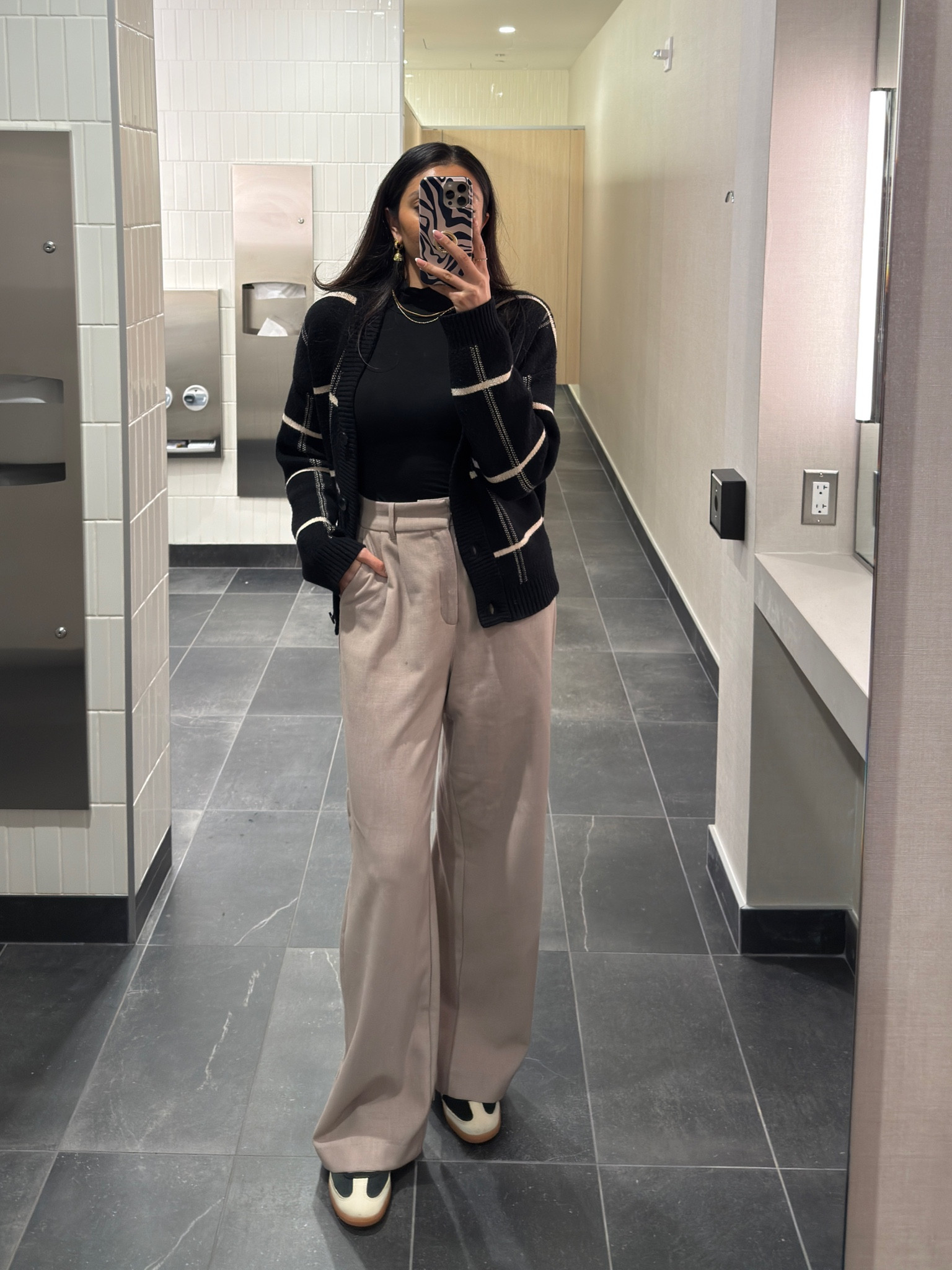 Easy yet elevated outfit for work! I rarely have to go into work but when I do i always show up in style 💁🏽‍♀️

#LTKSpringSale #LTKWorkwear