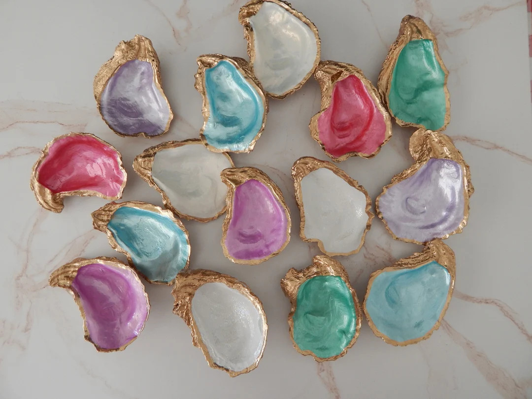 READY TO SHIP Decorative oyster shell ring dish, purple and gold oyster shell, home decor, coasta... | Etsy (US)