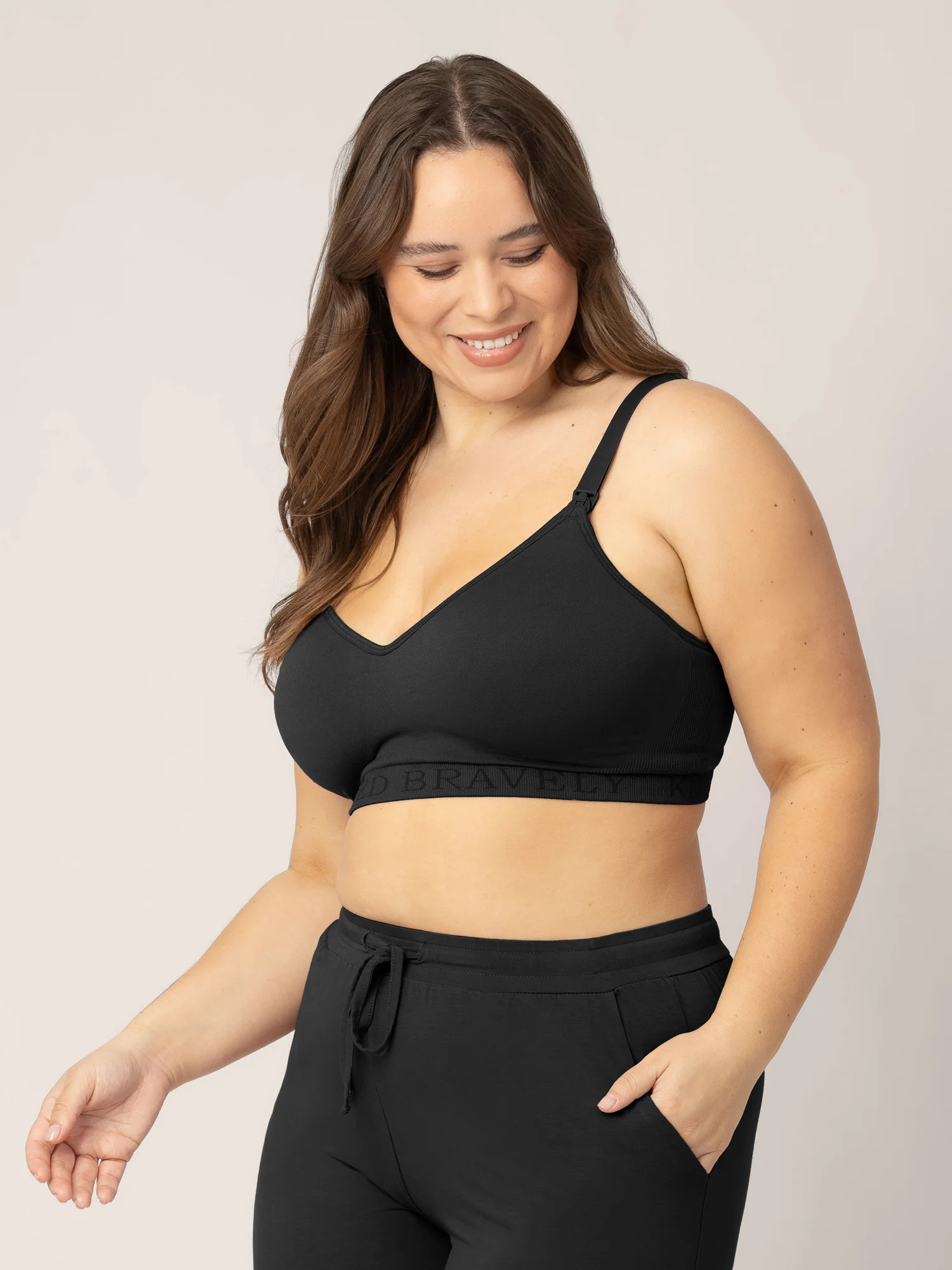 Signature Sublime® Contour Hands-Free Pumping & Nursing Bra | Black - Kindred Bravely | Kindred Bravely