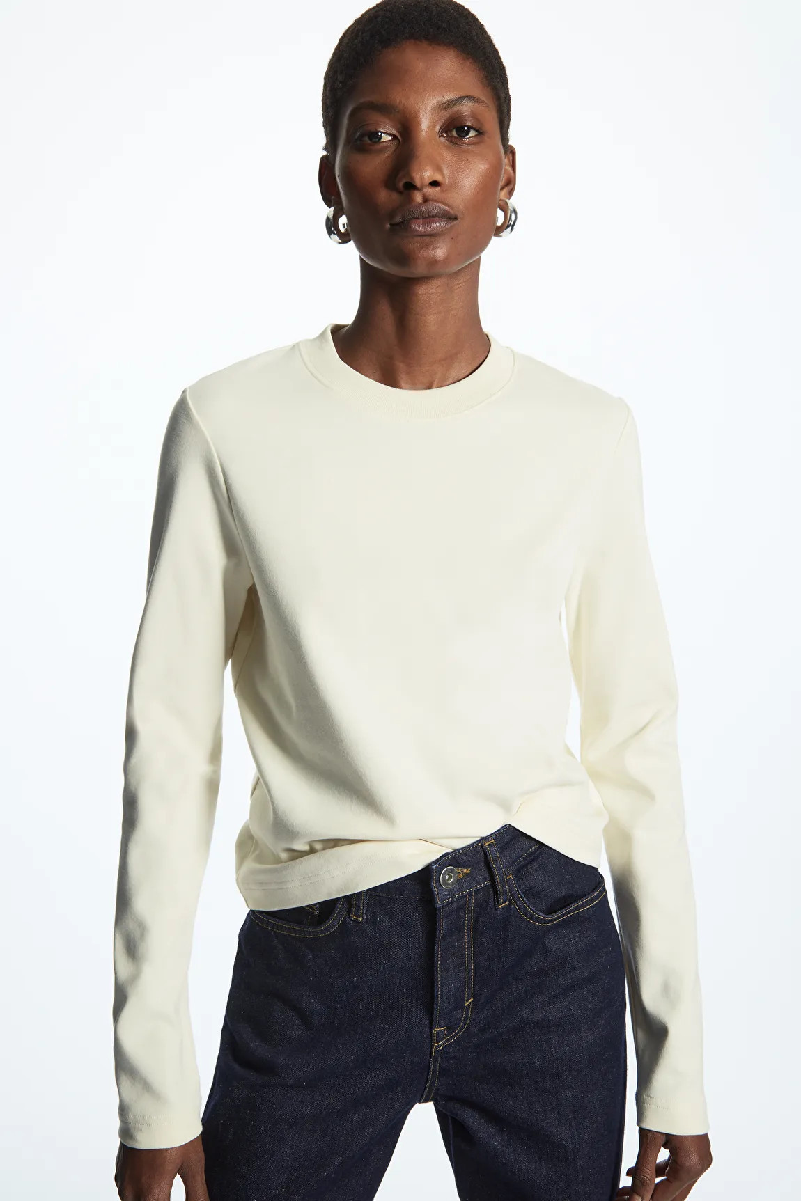 SLIM-FIT HEAVYWEIGHT LONG-SLEEVE T-SHIRT | COS (US)