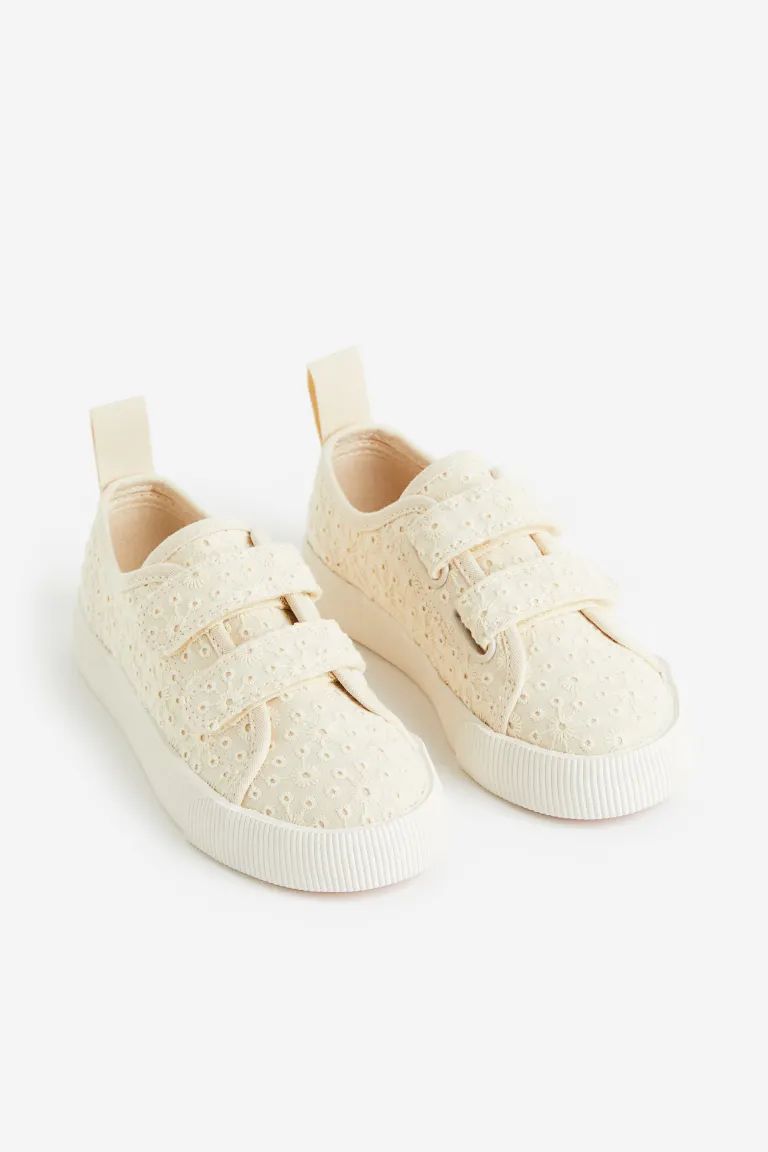 Sneakers | H&M (US + CA)