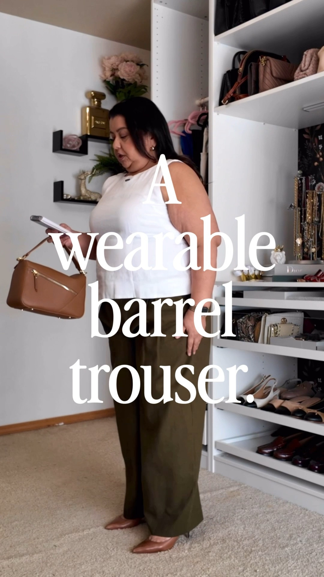 A wearable barrel trouser for midsize petites.

#LTKMidsize #LTKPetite #LTKWorkwear