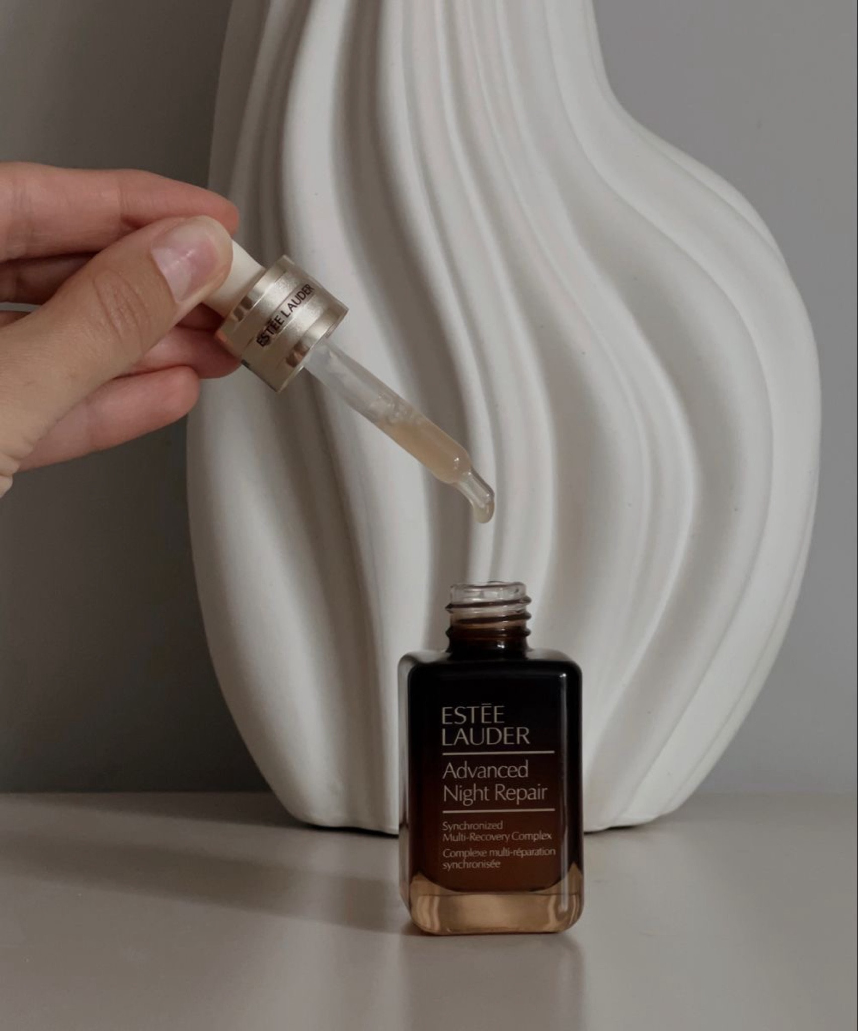 Promoção rolando na Estée Lauder, comprando um Serum de 30 ml você ganha outro. Imperdível 

#LTKpromo #LTKbeleza #LTKbrasil