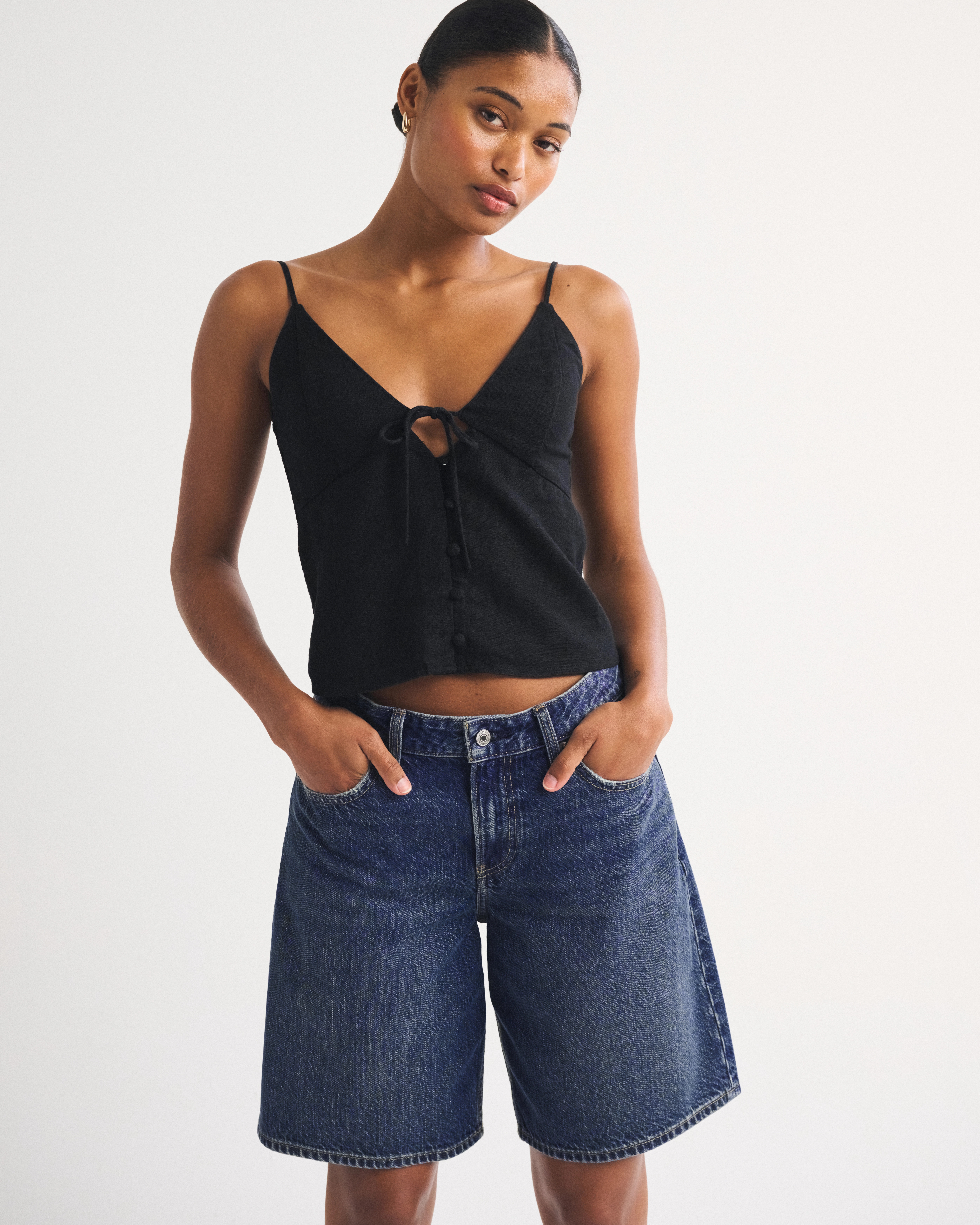 Curve Love Low-Rise Denim Jort | Abercrombie & Fitch (US)