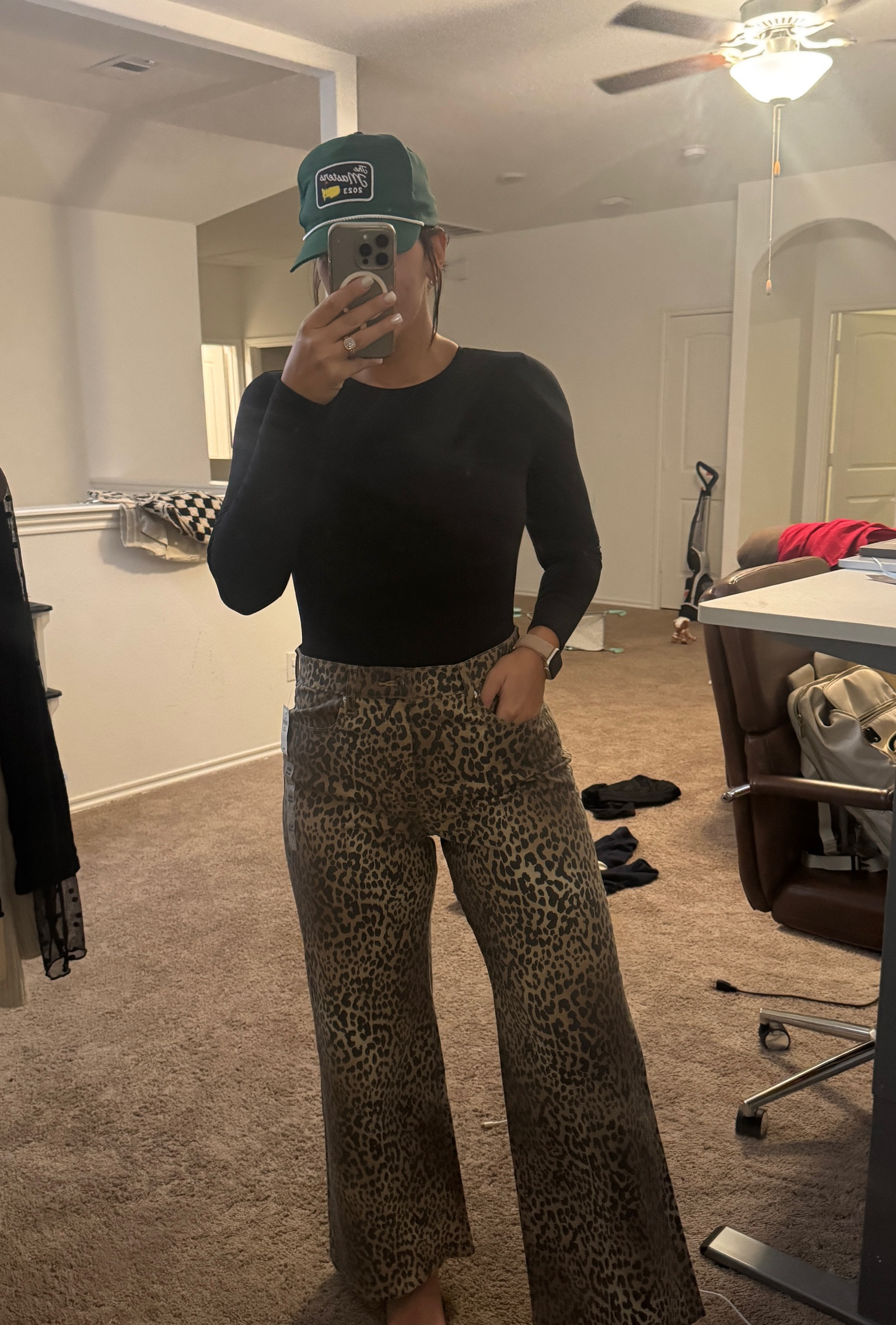 YEAH IM OBSESSEDDDDD 🩷🩷🩷

#LTKMidsize #LTKWorkwear #LTKFindsUnder50