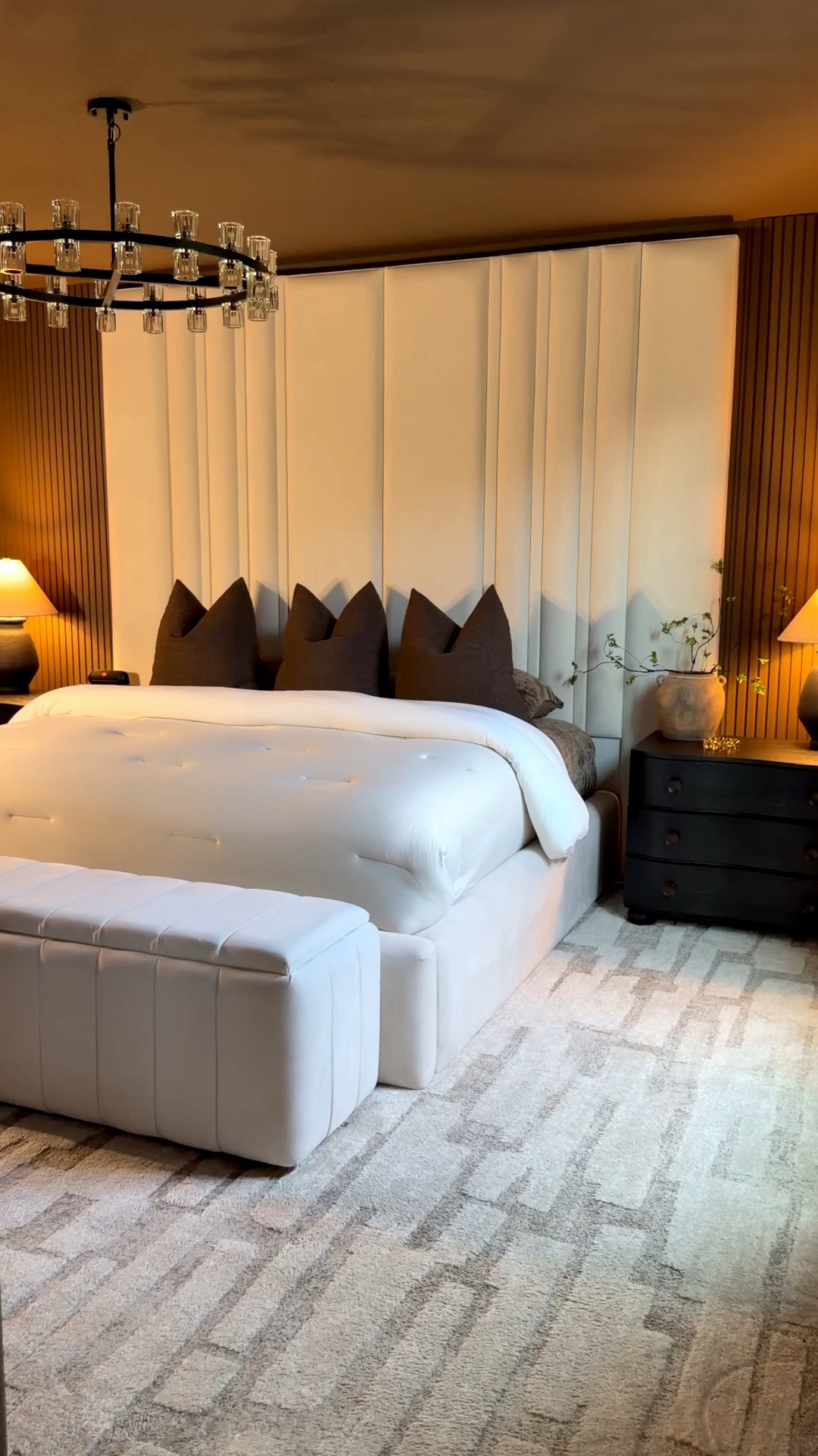 This bench is everything and more! Definitely a new fave. @Wayfair #bedroominspo

#LTKHome