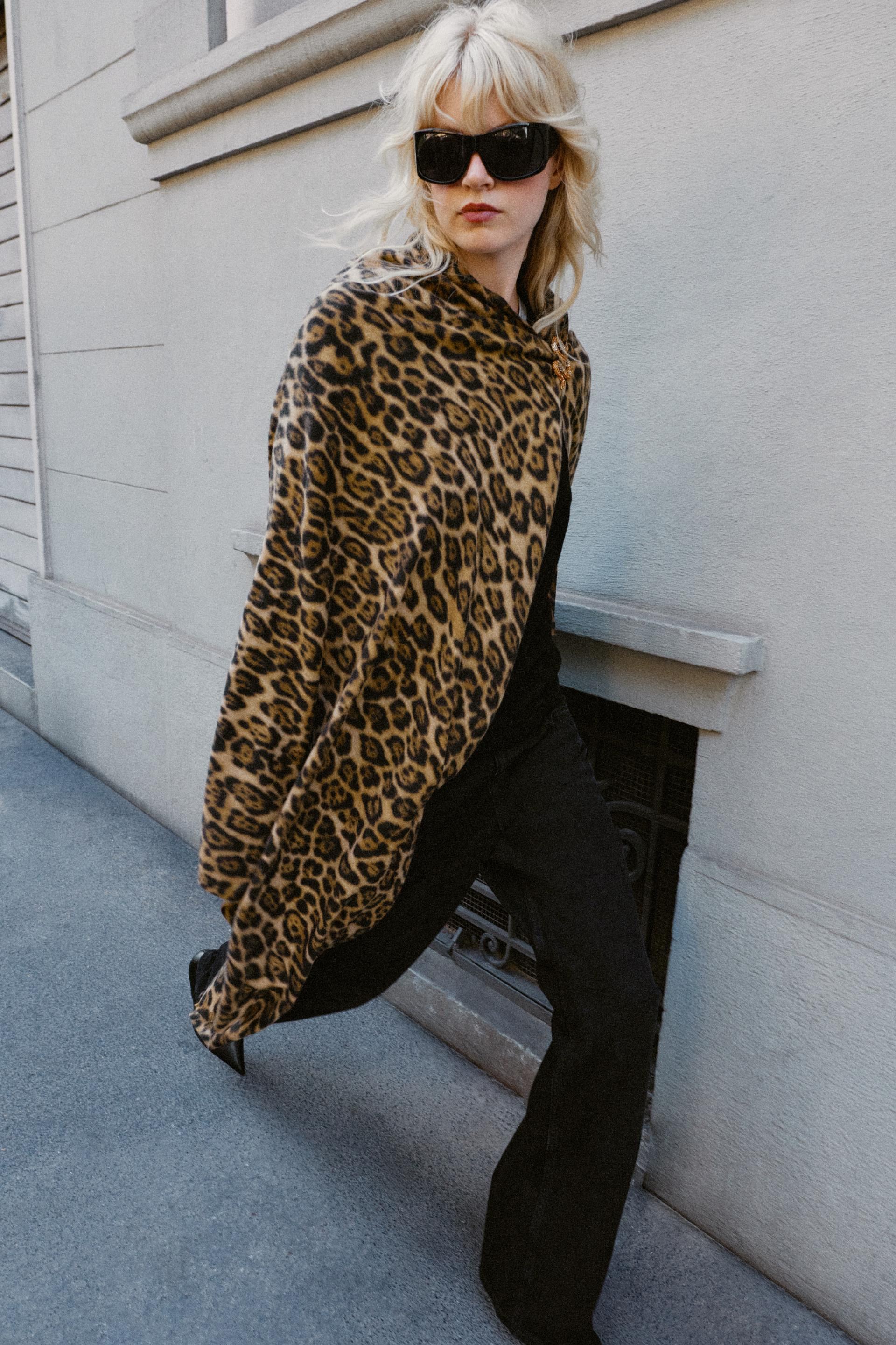 ANIMAL PRINT SCARF - Leopard - M | Zara US
