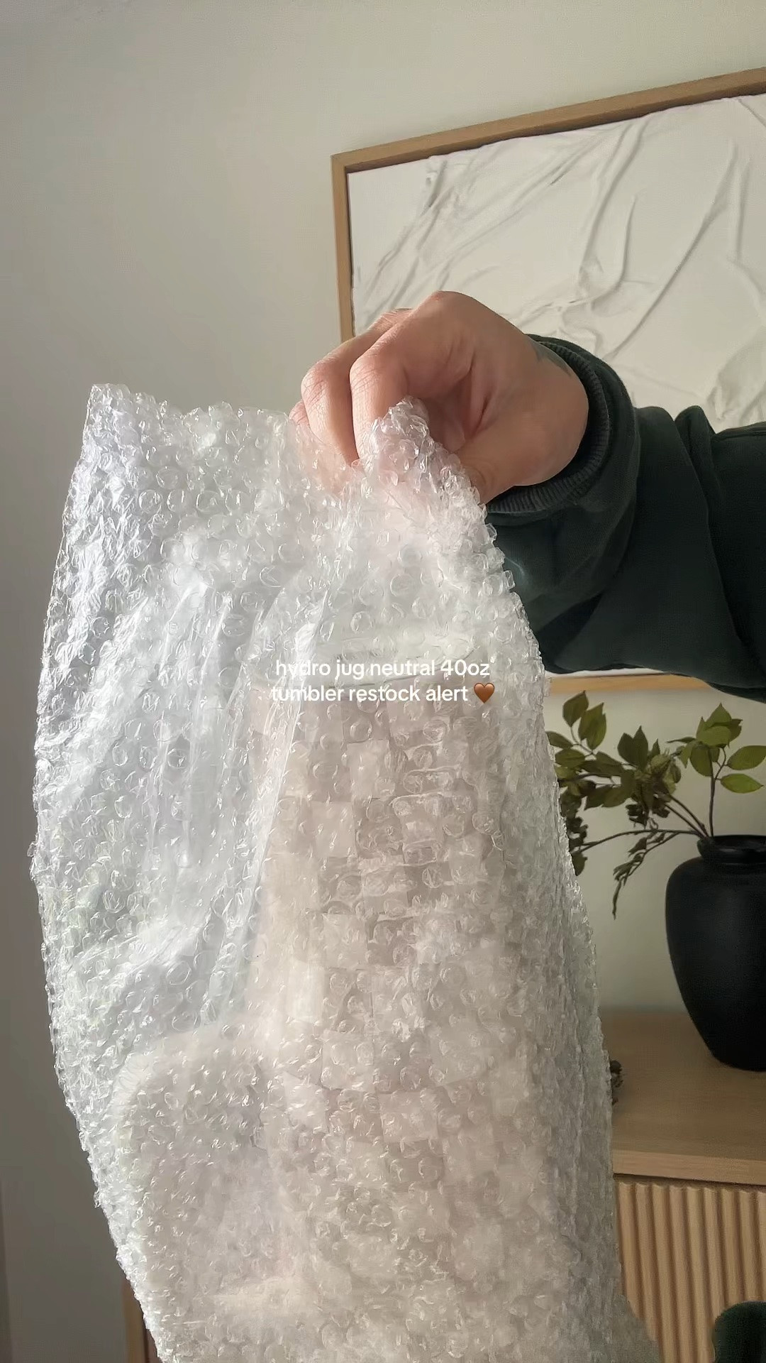 Hydrojug just restocked their Sandstone Traveler Tumbler 🤎 and if you’ve been trying to get your hands on this one… this is your sign because it sells out fast.

If you’ve been wanting a cute but functional water bottle upgrade, grab it while it’s still in stock here ✨ I linked some alternatives on Amazon, this exact one can be found here:

https://www.tiktok.com/t/ZP92oQ6NGvrtm-KeiA5/

#hydrojug #hydrojugtumbler #waterbottle #gymessentials #neutralaesthetic #everydayessentials #amazonfinds #wellnessessentials #tumbler #hydration #fitnessessentials #aestheticfinds #musthaves #restockalert #viralproducts