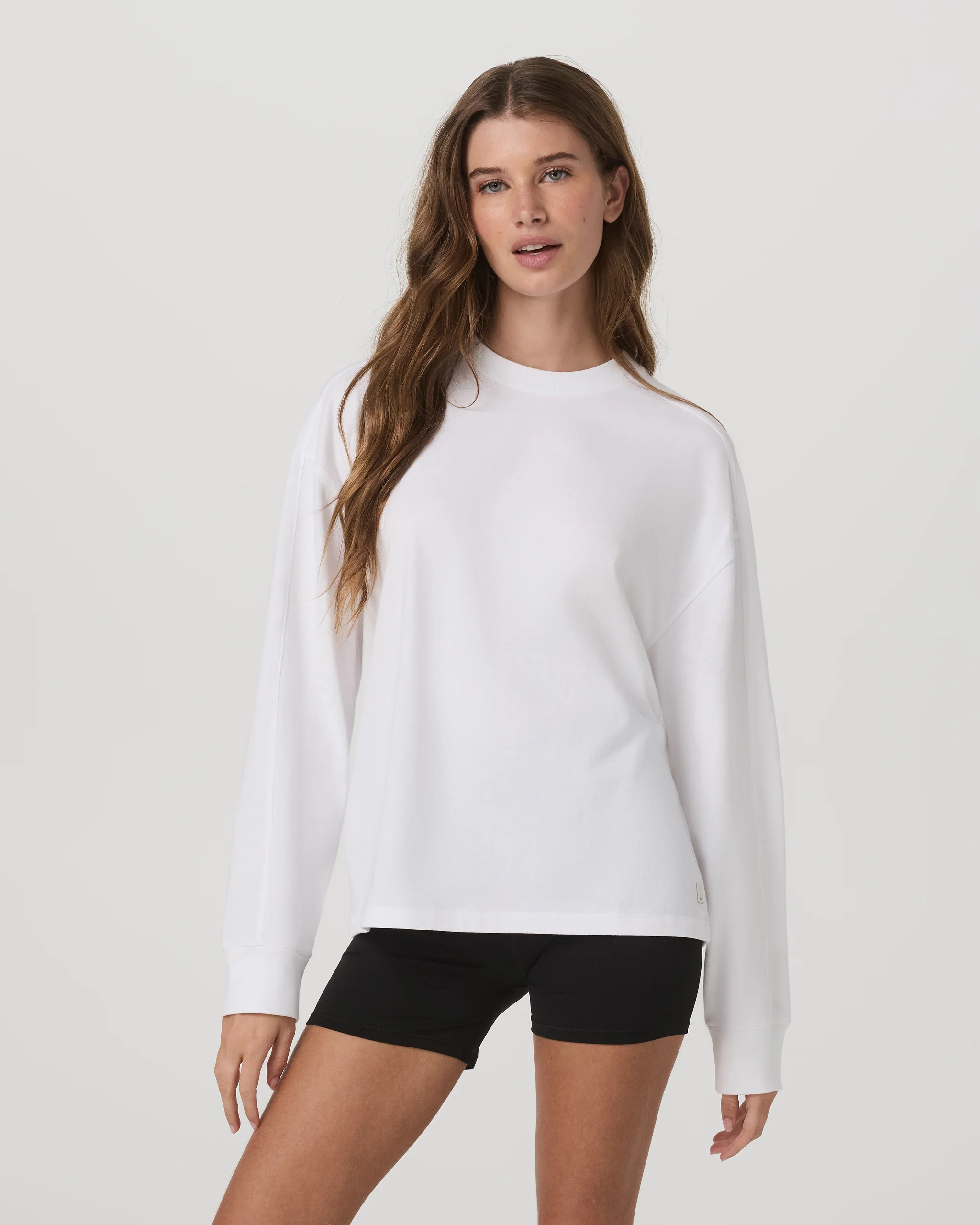 Long Sleeve Heavyweight Cotton Tee – Women's White Shirt – Vuori | Vuori UK