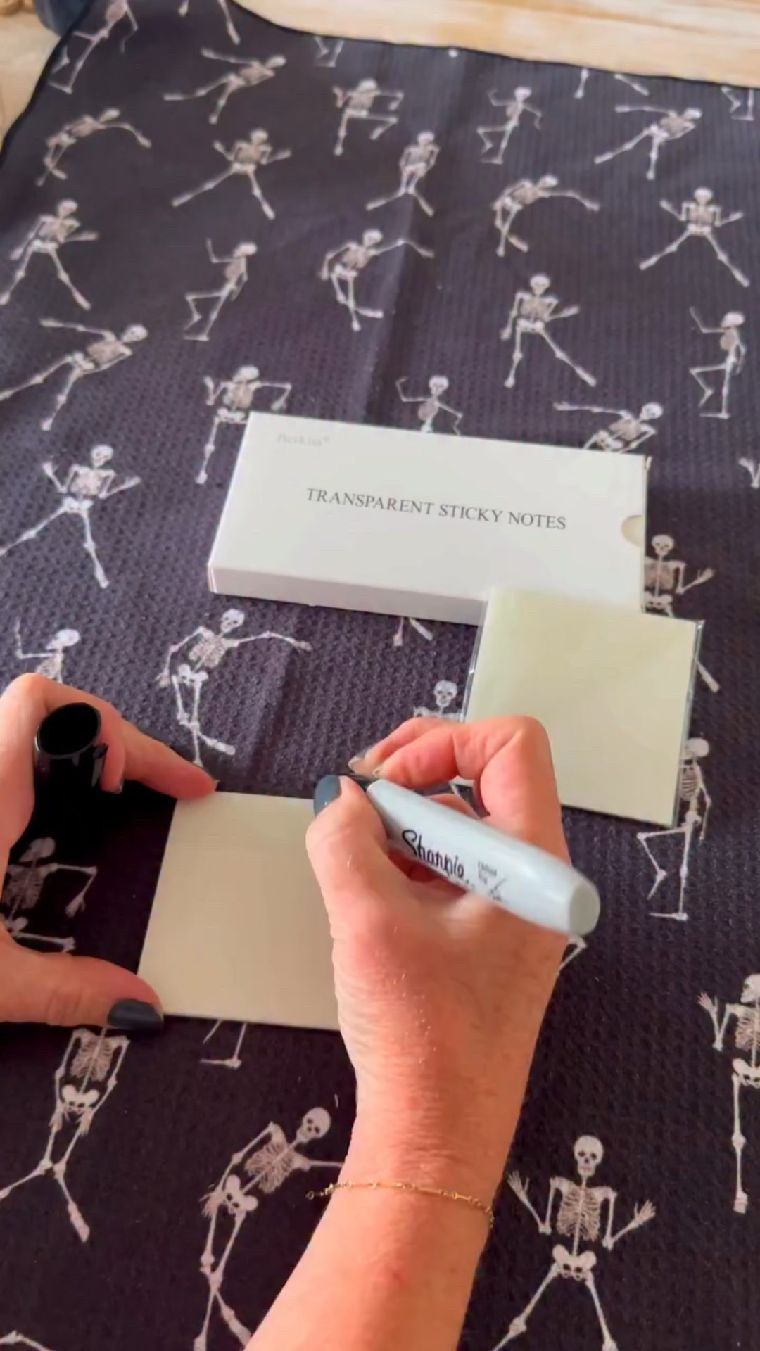 Now that’s worth $6.99 to halloweenify all your prints lol. 


#LTKHalloween #LTKParties #LTKSeasonal