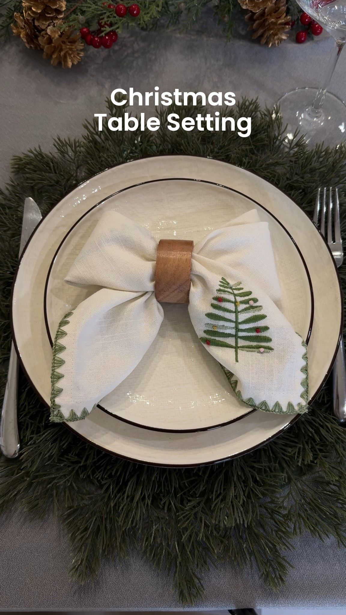Christmas table setting idea! 🎀 This napkin bow is so easy to make, you juat need a napkin and napkin ring. 
Stay tuned for a tutorial on how to make the bow! 
•
•
Christmas table, dining table, holiday party, Christmas party, Christmas dinner, hosting tips, place setting, table setting, tablescape, holiday tablescape, holiday table  

#LTKHoliday #LTKSeasonal #LTKHome