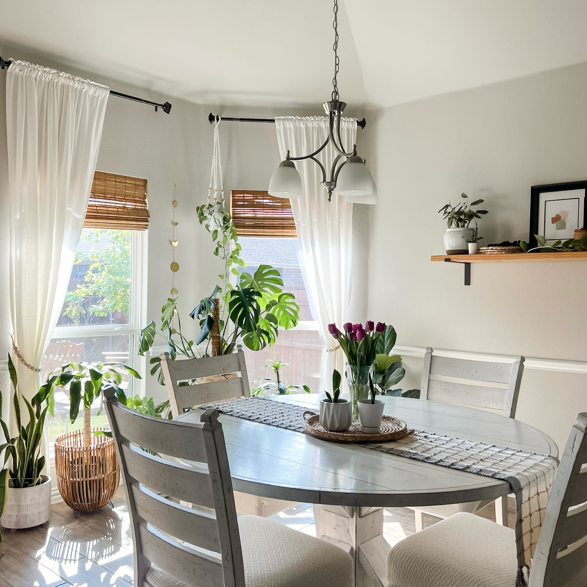 Breakfast nook details - desayunador 
Dining room - comedor 

#LTKSummerSales #LTKHome #LTKStyleTip