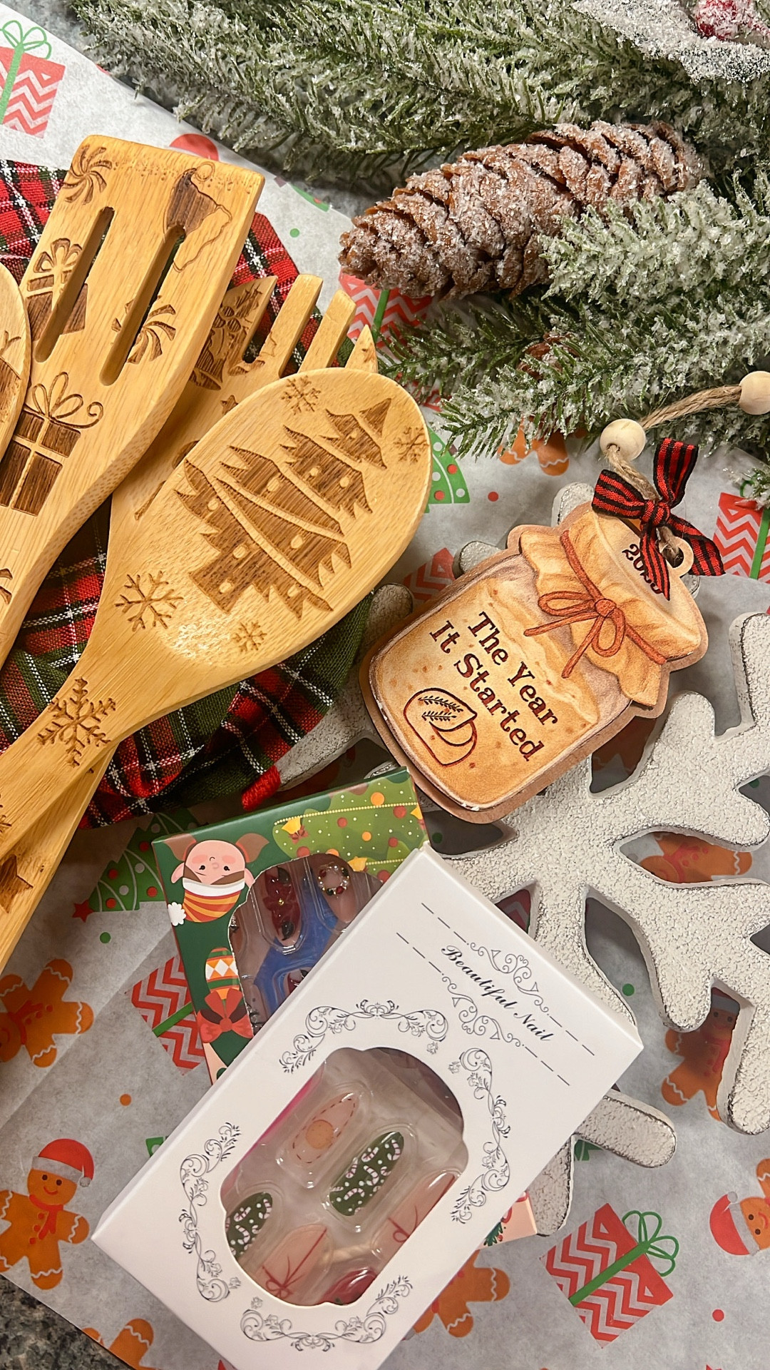 It’s the little things! ❤️🎄


#LTKFindsUnder50 #LTKHome #LTKHoliday