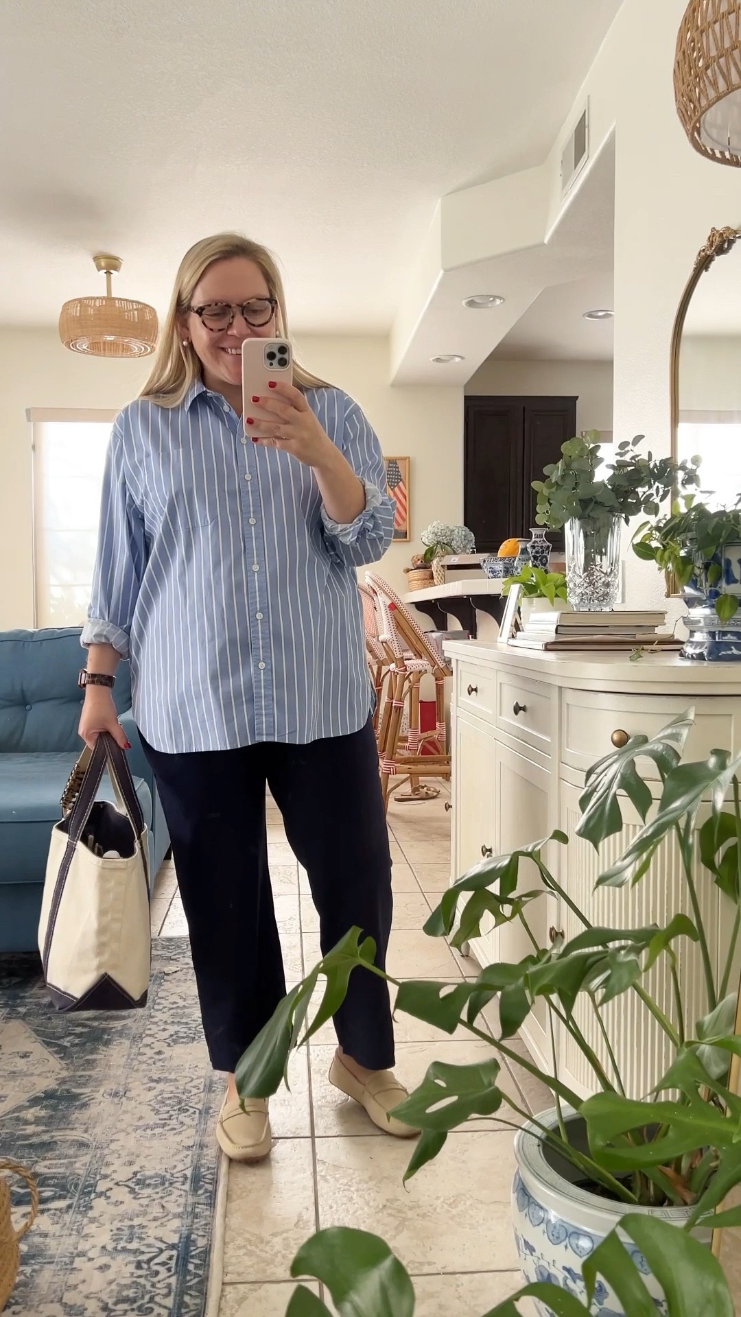 Oversized boyfriend button downs + comfy maternity pants = my new uniform for the next 2 months 



#LTKCyberWeek #LTKStyleTip #LTKBump