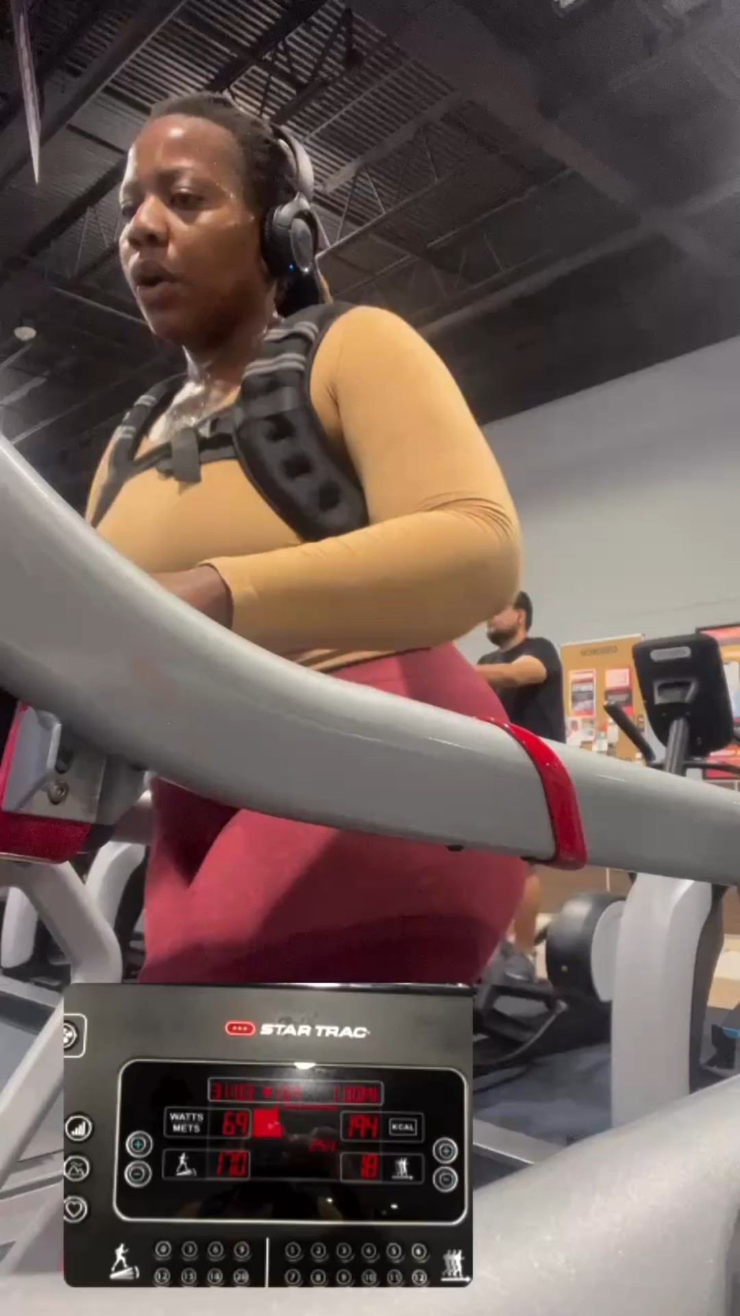 Need a weighted vest ? Highly recommend this vest… 

#LTKActive #LTKPlusSize