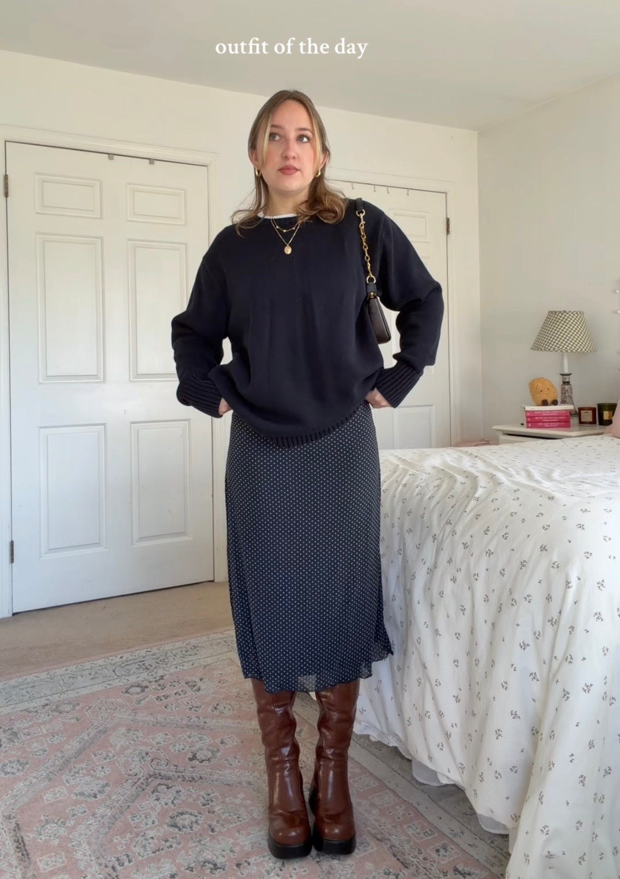 exact sweater & skirt are brandy melville 