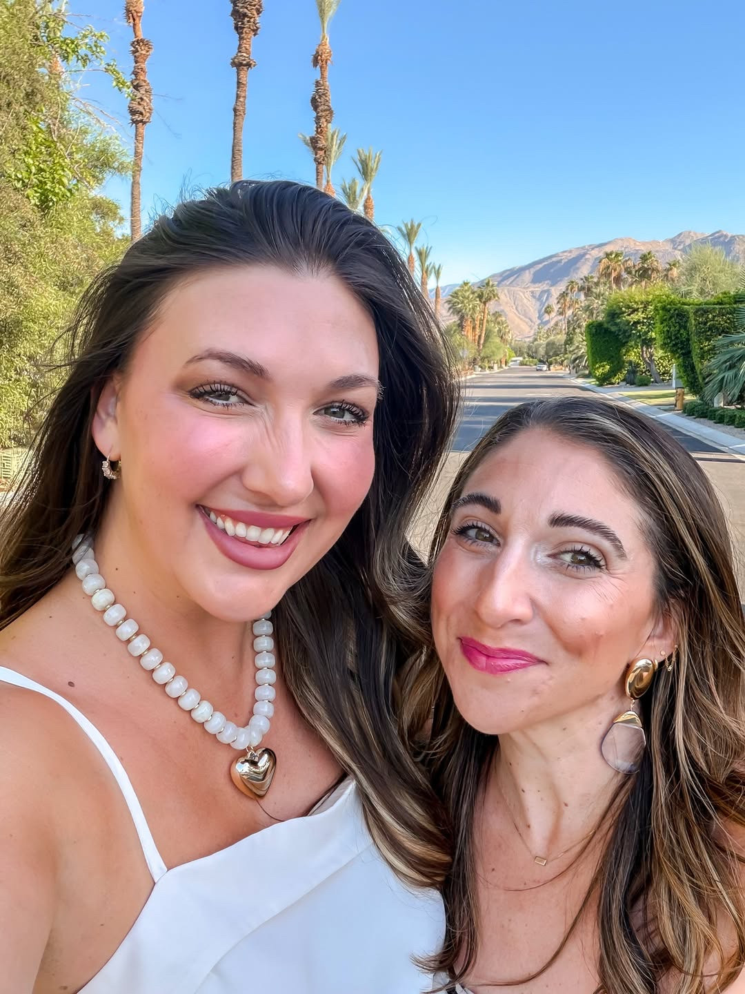 Loved my friend’s necklace so much I need to link it here! #founditonamazon #necklace #trending

#LTKootd #LTKSeasonal #LTKTravel