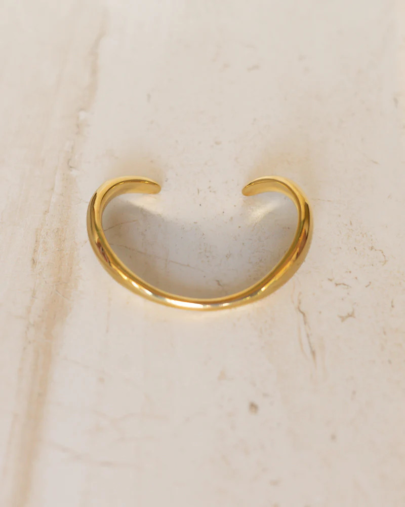 Angelina Bangle Bracelet | Care Tucker