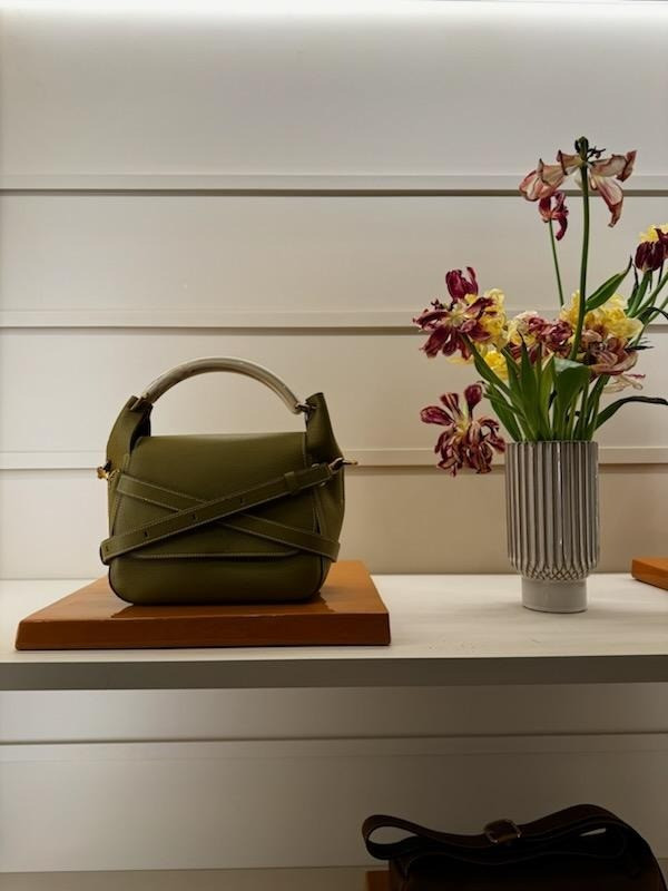 Me+Em - Resin Handle Crossbody Bag

#LTKstyletip #LTKitbag