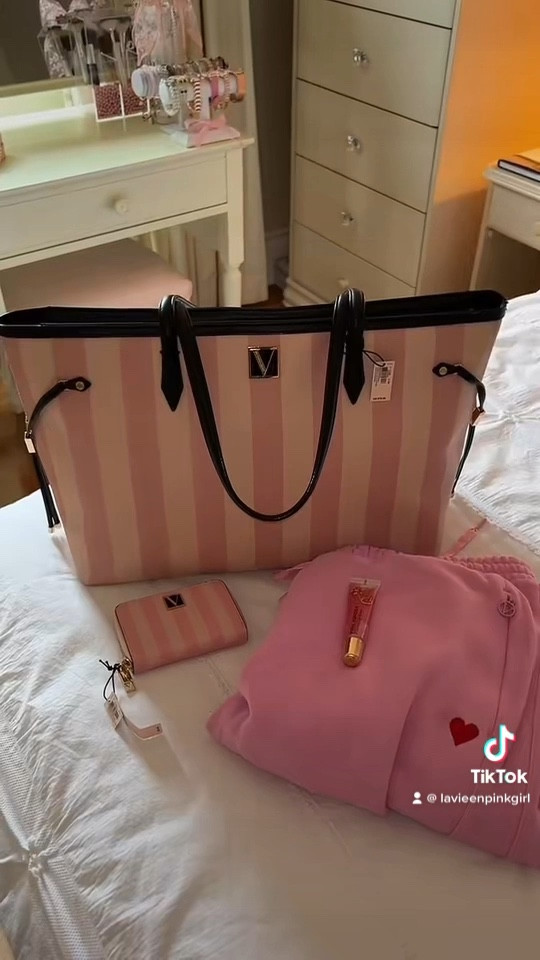 Victoria’s Secret haul ♡ ⋆｡