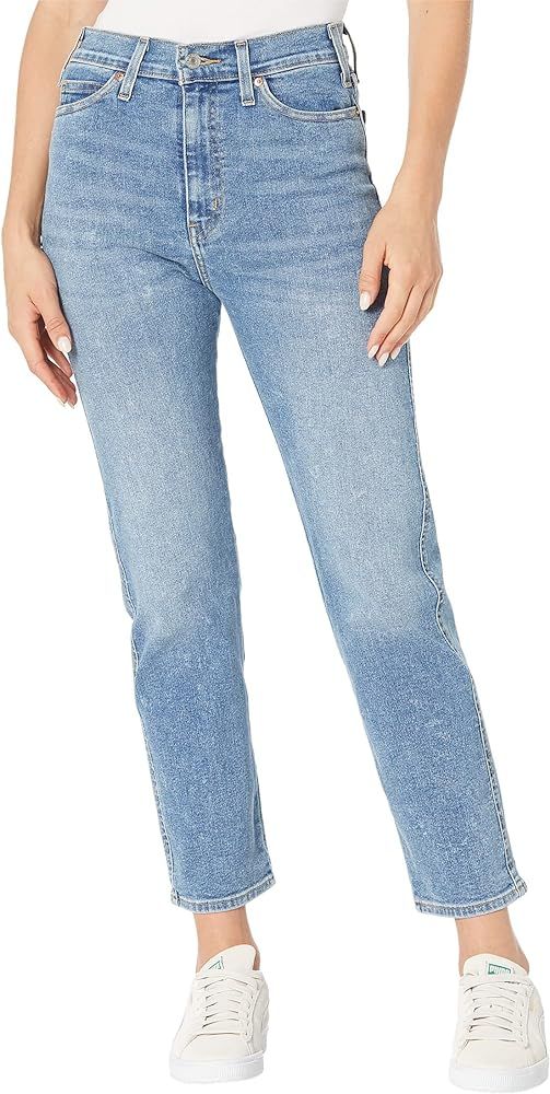 Signature by Levi Strauss & Co. Gold Label Women's Size Heritage High Rise Straight (Standard and... | Amazon (US)