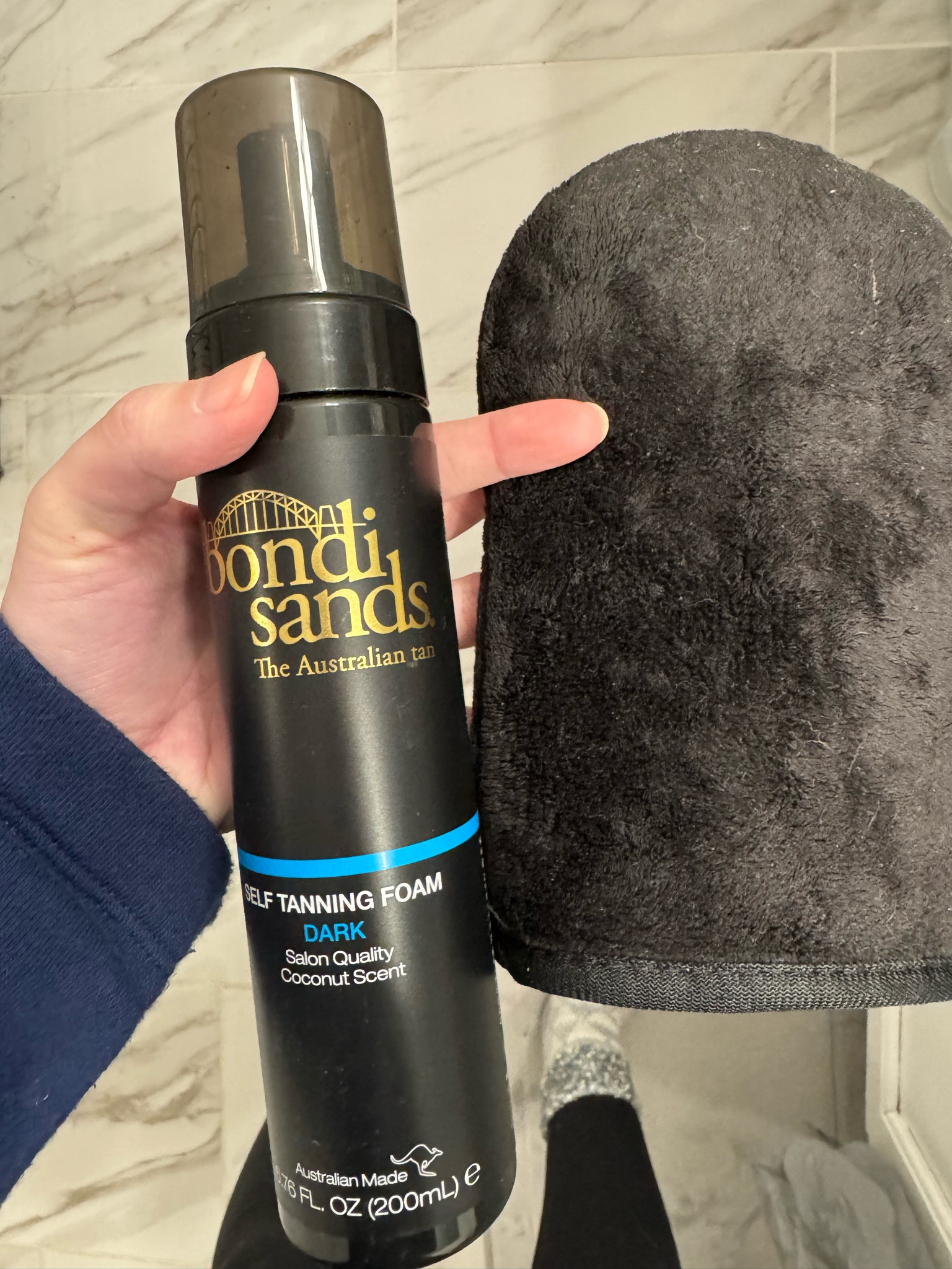 My all-time favorite affordable Bondi Sands foam self tanner. I’ve been using it for years! Doesn’t turn you orange or look streaky. The application mitt is a must for even coverage. 



#LTKBeauty #LTKGiftGuide #LTKSwim