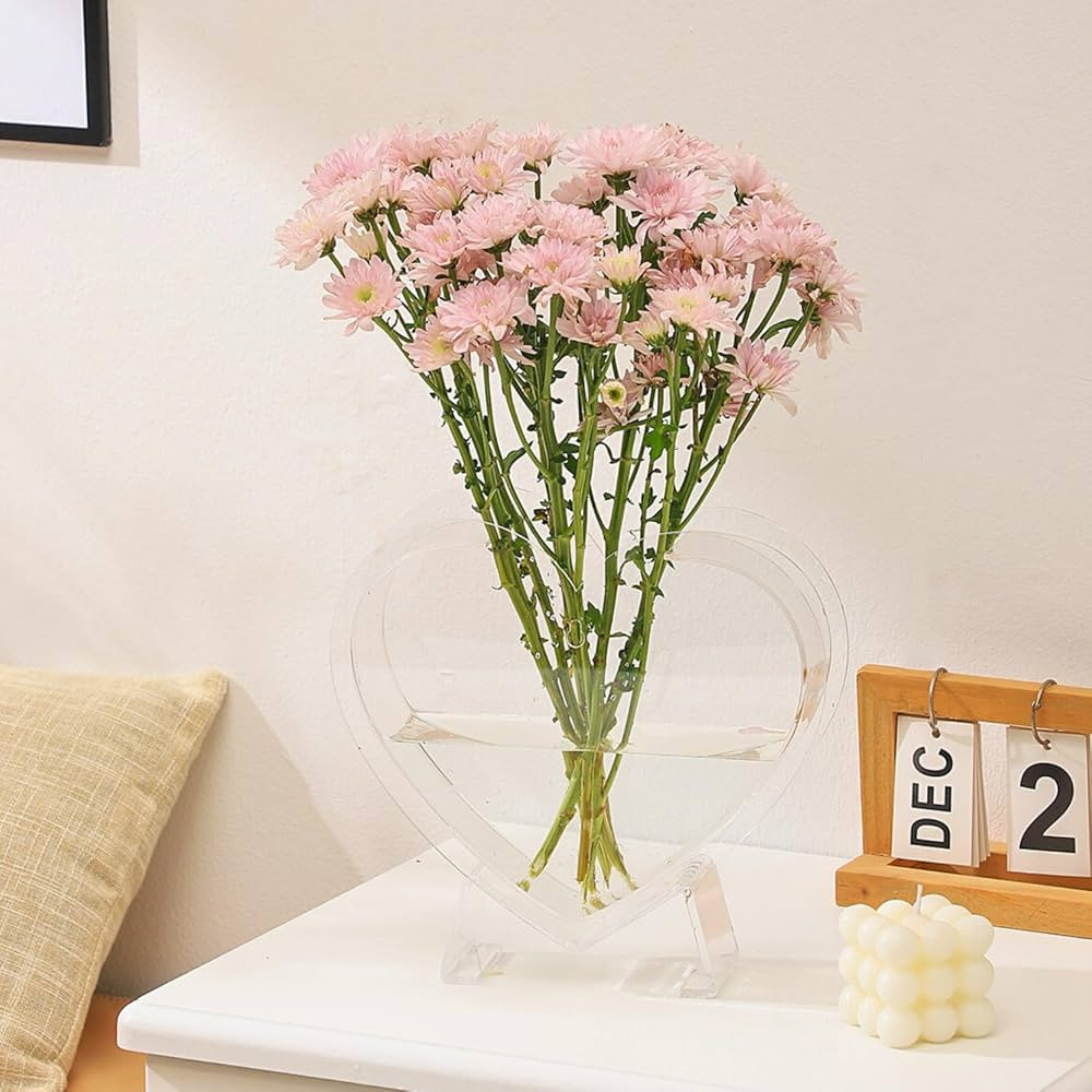 PORPAN Heart Vase, Acrylic Flower Vase, Hangable Wall Vase, Clear Aesthetic Vase for Decor, Moder... | Amazon (US)