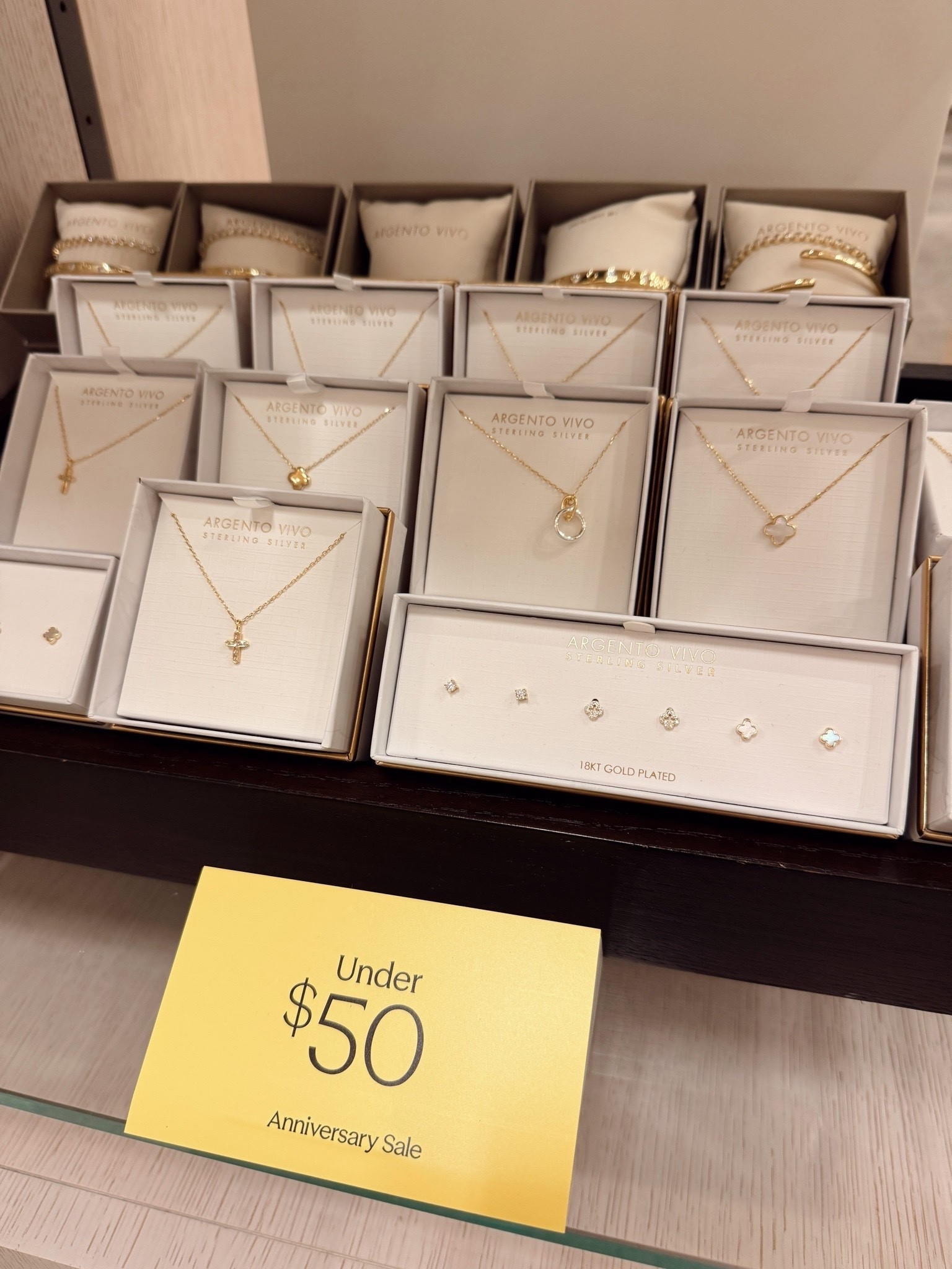 NSale accessories under $50!

Nsale, Nordstrom anniversary sale, gift ideas, jewelry sale, teen gift idea, accessories on sale

#LTKSaleAlert #LTKootd #LTKOver40