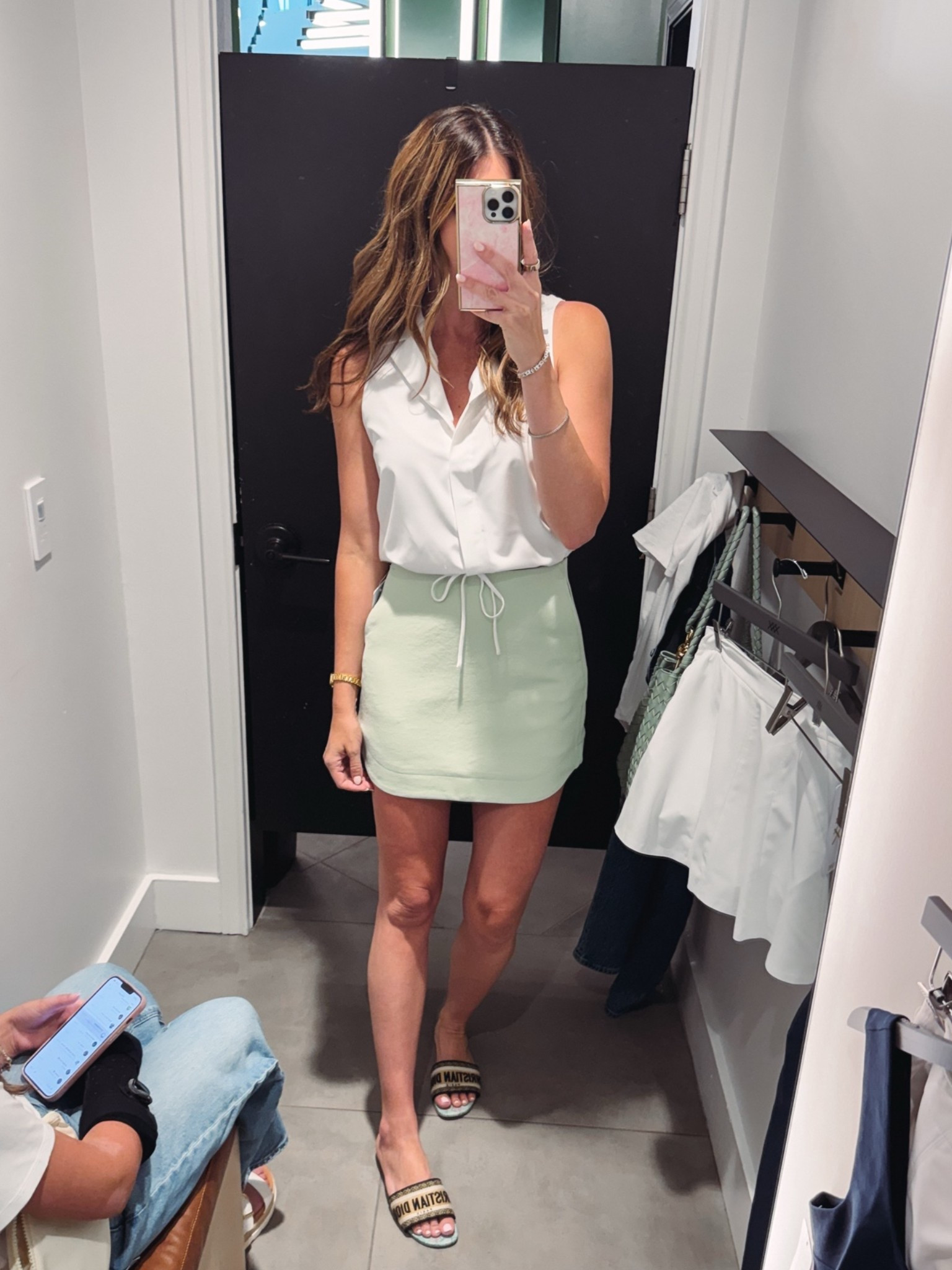 Small in top, size 2 in skirt