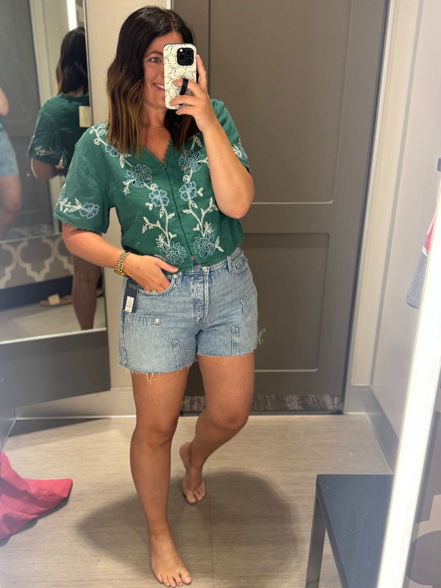 Denim shorts I can get down with! So flattering and so so comfy!! 