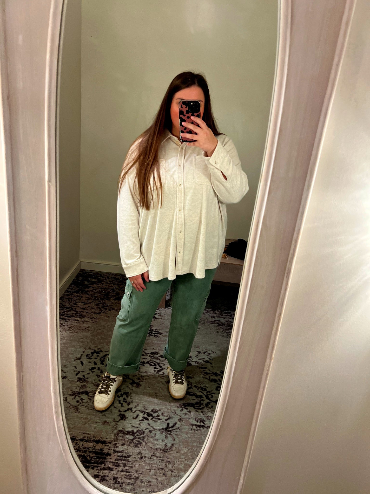 Arula is always a must when in Tulsa👏  I couldn’t find these exact cargos so I linked some that are very similar & only $23😱😳


#LTKSeasonal #LTKPlusSize #LTKSpringSale