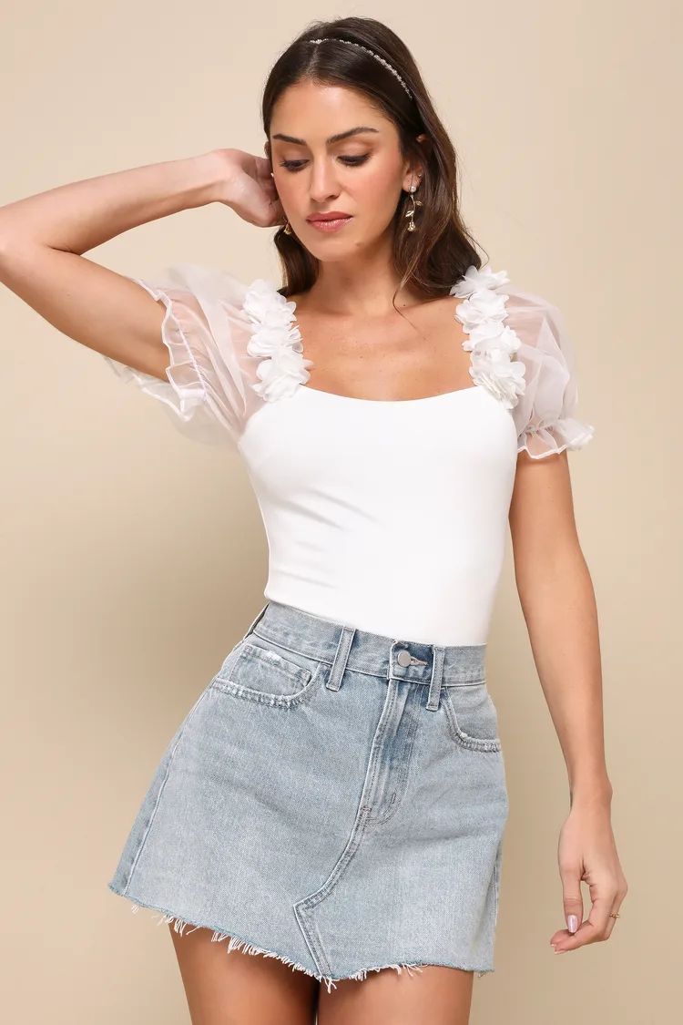 Sweetest Icon Light Wash 90s High-Rise Denim Mini Skirt | Lulus