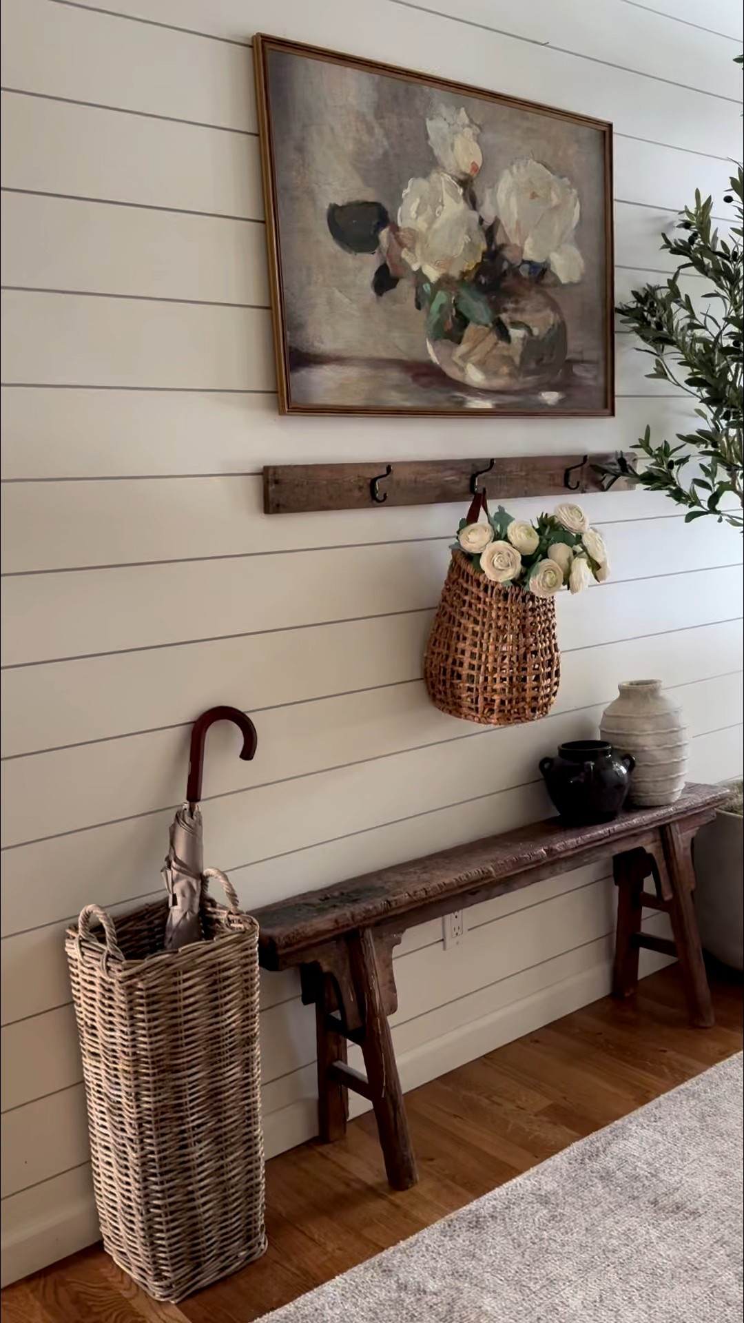 Warm winter entryway vibes with a European farmhouse style.

#LTKstorytime #LTKHome #LTKSeasonal