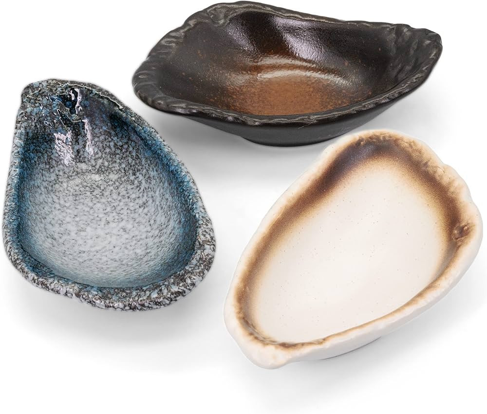 Ceramic Spoon Rest for Stove Top, 3 PCS Shell-Shaped Stable Glaze Sauce Tray Fruits Dish Porcelai... | Amazon (US)
